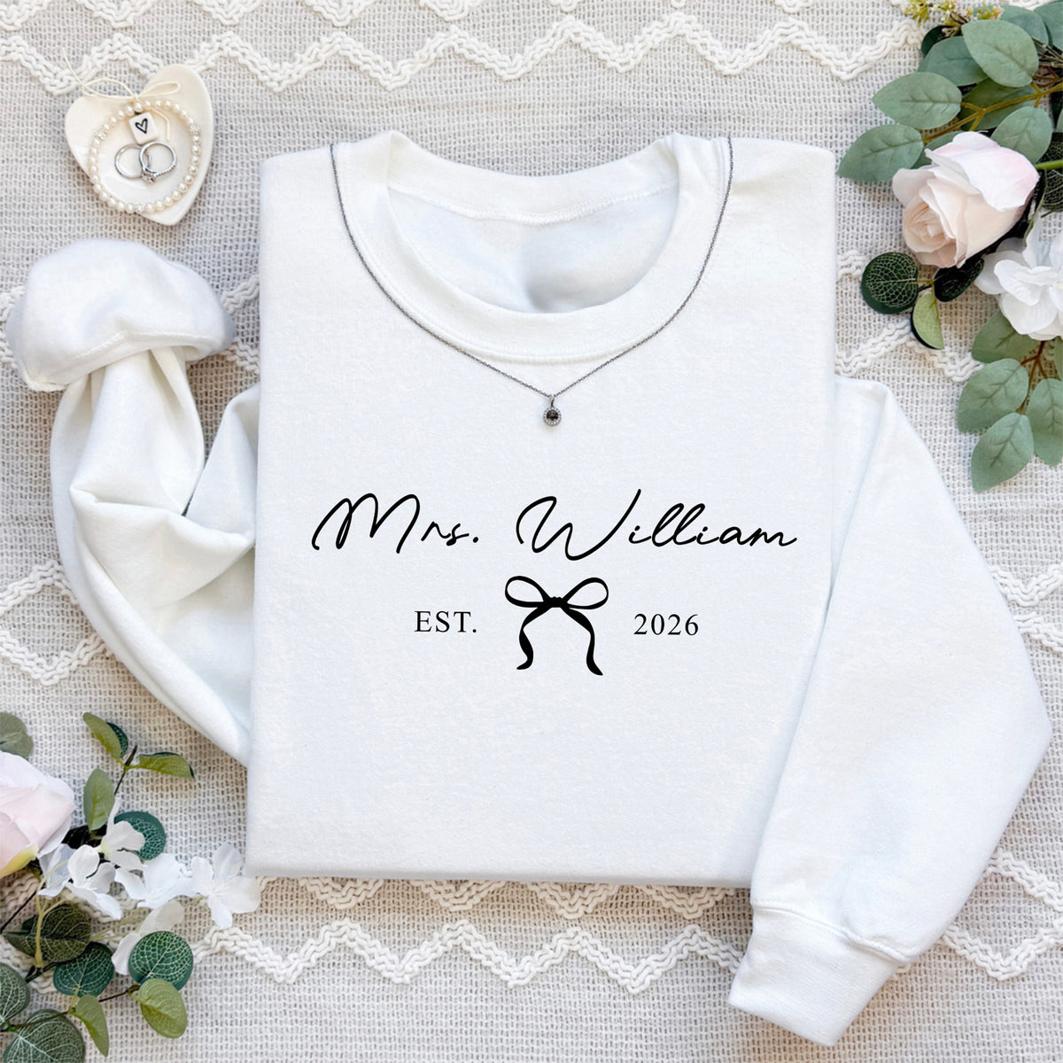 Individueller Braut- & Mrs.-Pullover – Personalisierter Braut-Sweatshirt mit „Mrs.“ und Hochzeitsjahr