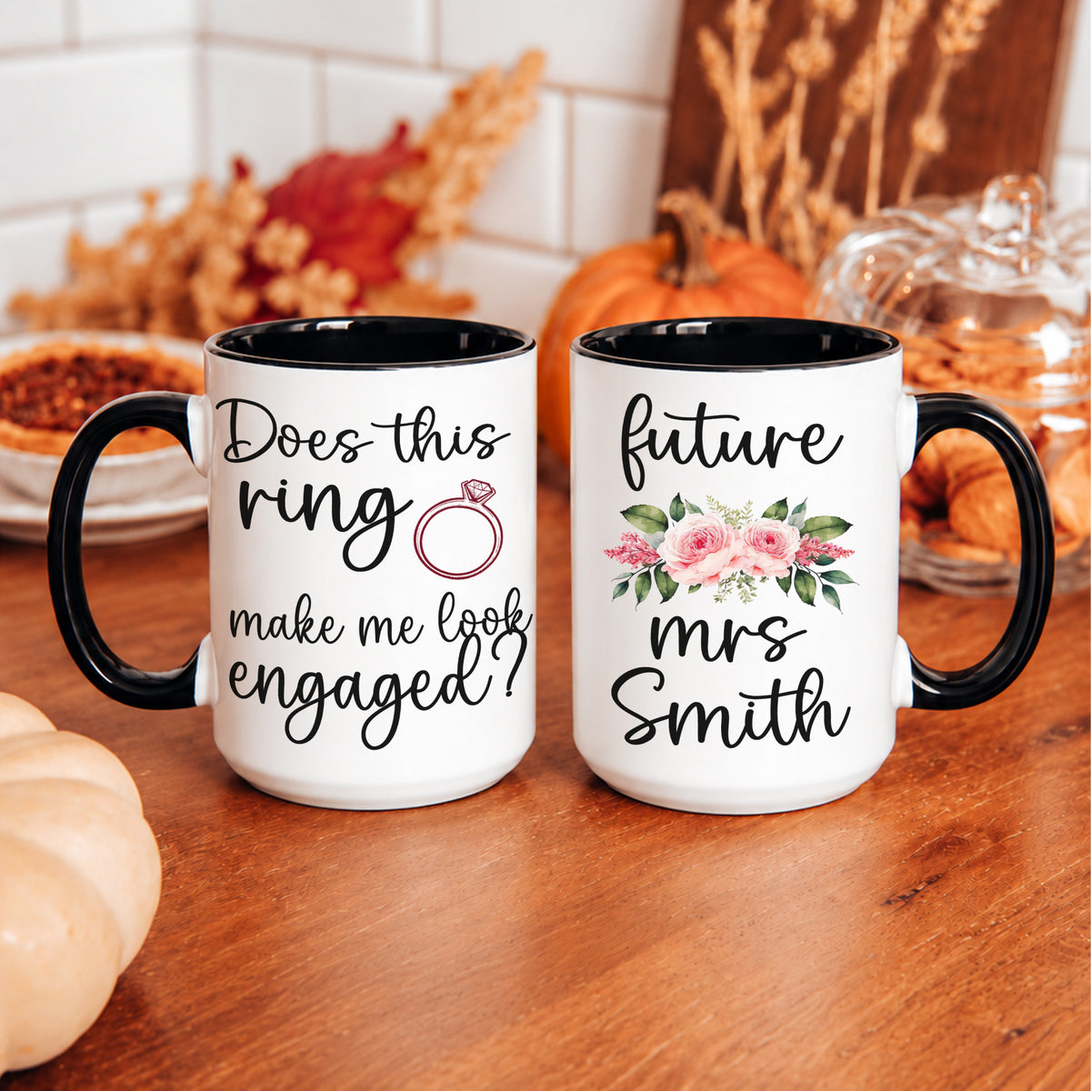 Personalisierte Tasse mit dem Aufdruck „Lässt mich dieser Ring verlobt aussehen?“