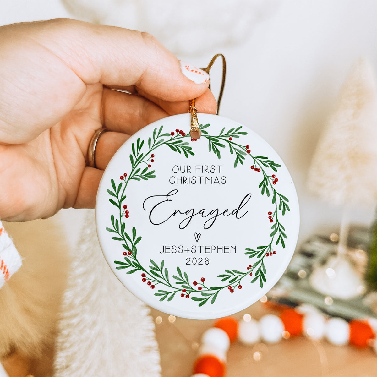 Personalisierter Christbaumschmuck „Unser erstes Weihnachten als Verlobte“