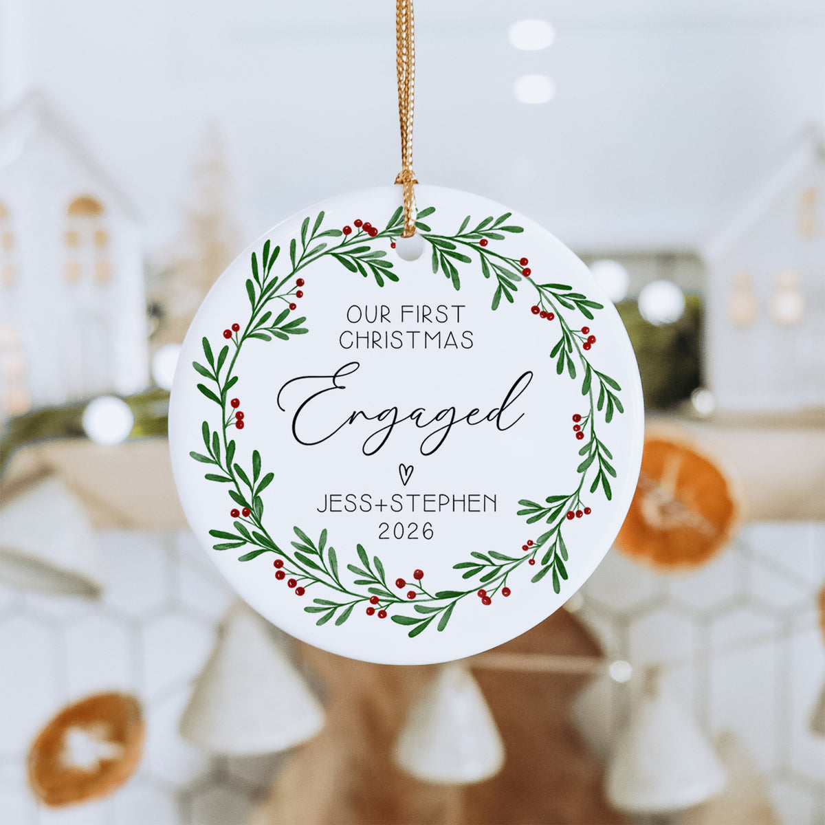 Personalisierter Christbaumschmuck „Unser erstes Weihnachten als Verlobte“