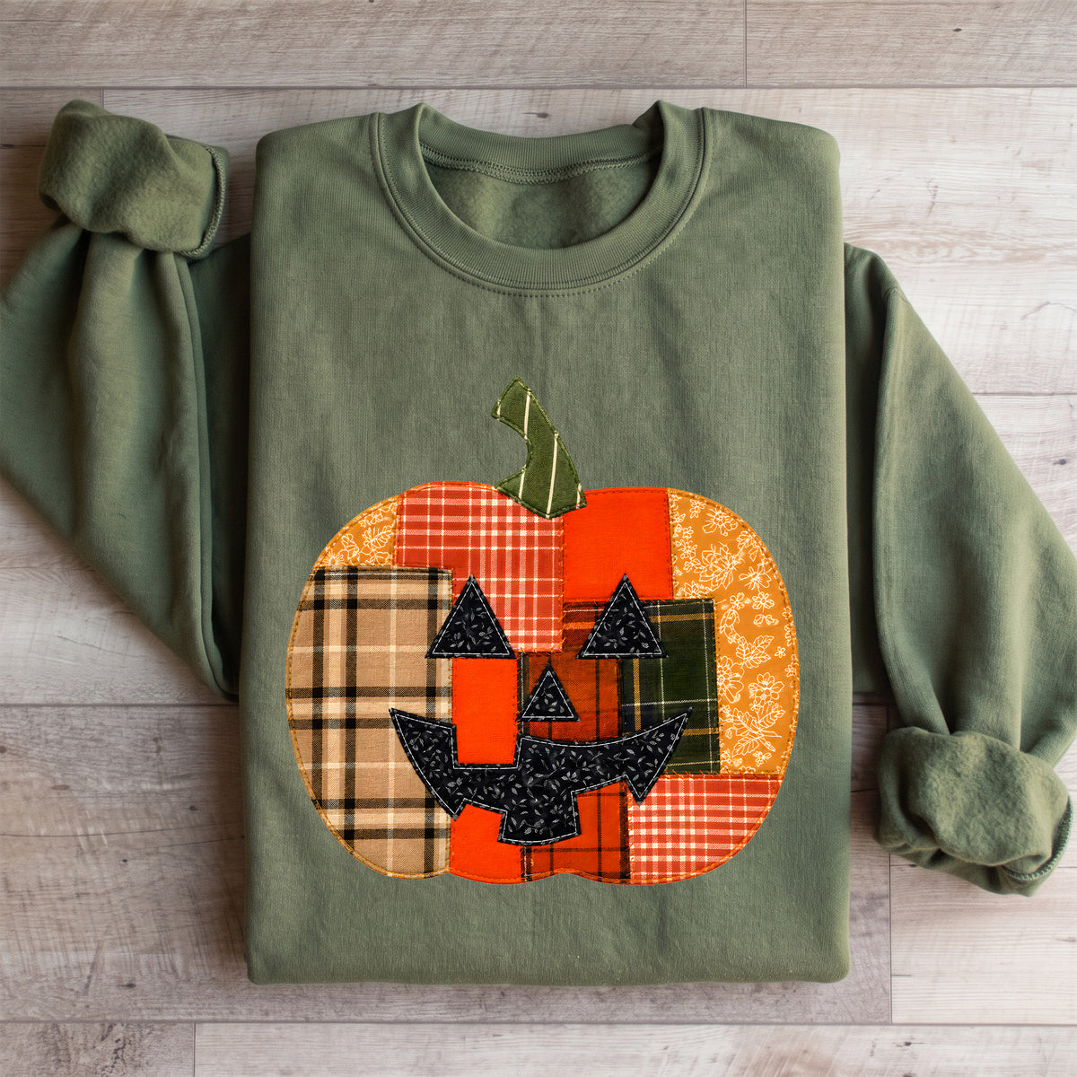 Sudadera con calabaza de retales