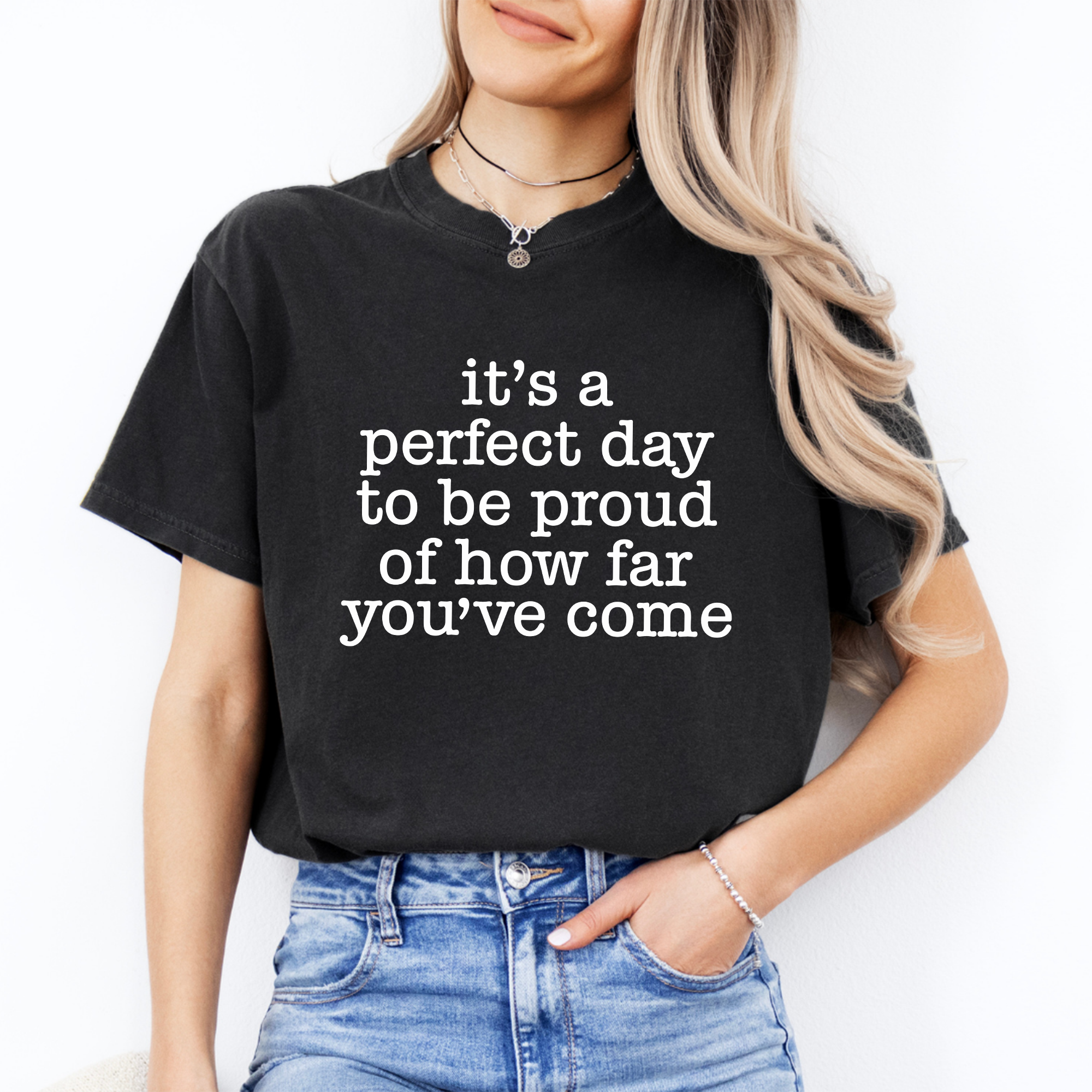 Camiseta «Es un día perfecto para sentir orgullo»