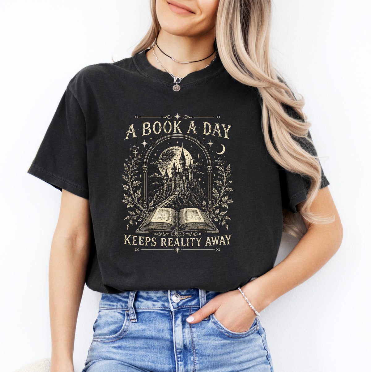 T-Shirt „Ein Buch am Tag“ mit Drachenmotiv