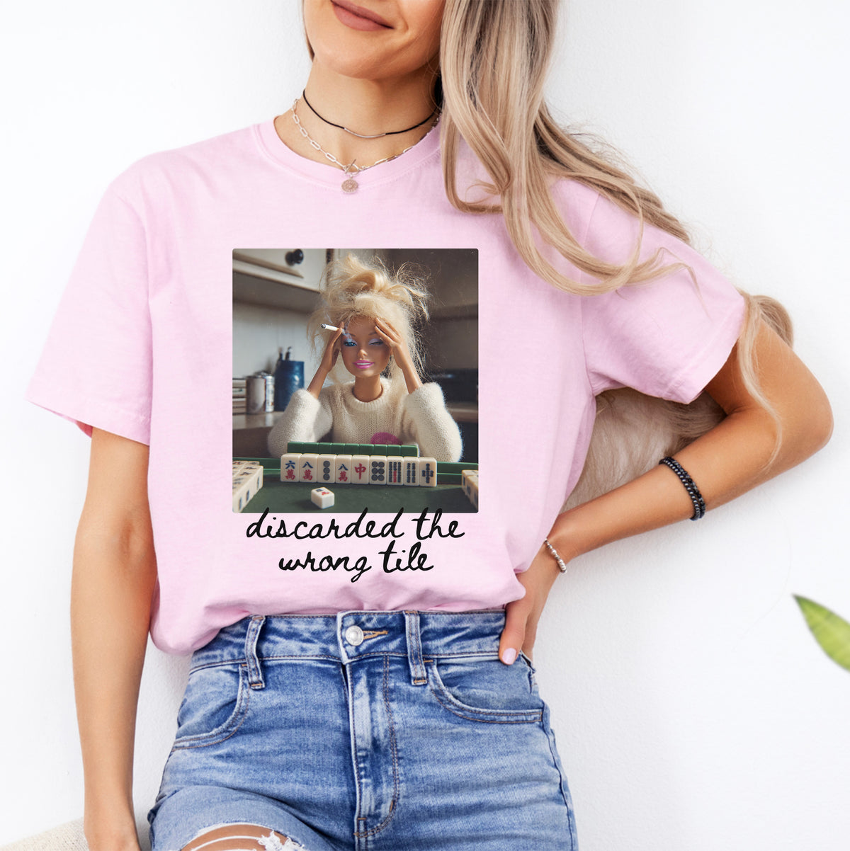Camiseta gráfica para jugadores de mahjong sarcásticos - «Tiré la ficha equivocada»