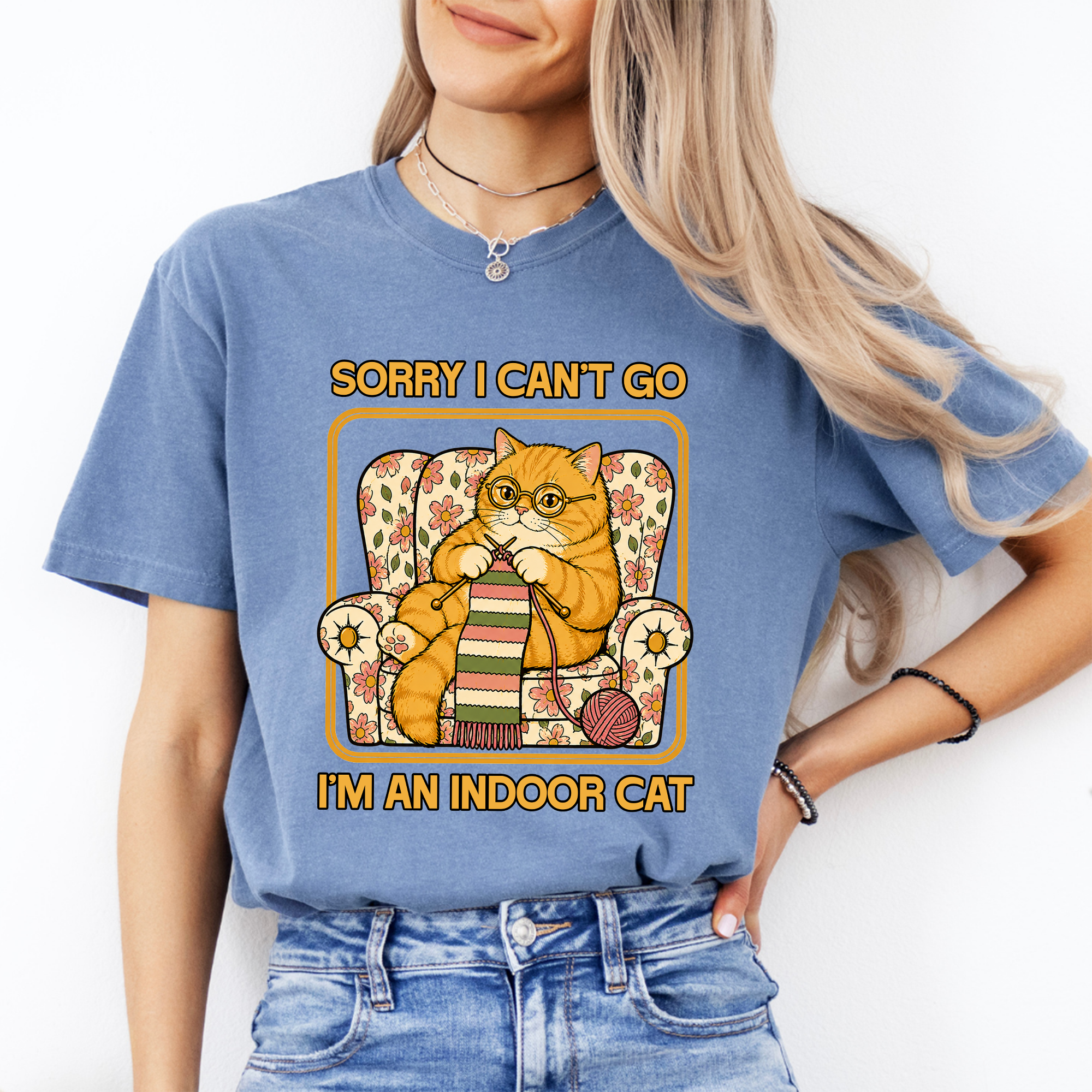 T-shirt « Désolée, je ne peux pas sortir, je suis un chat d’intérieur »