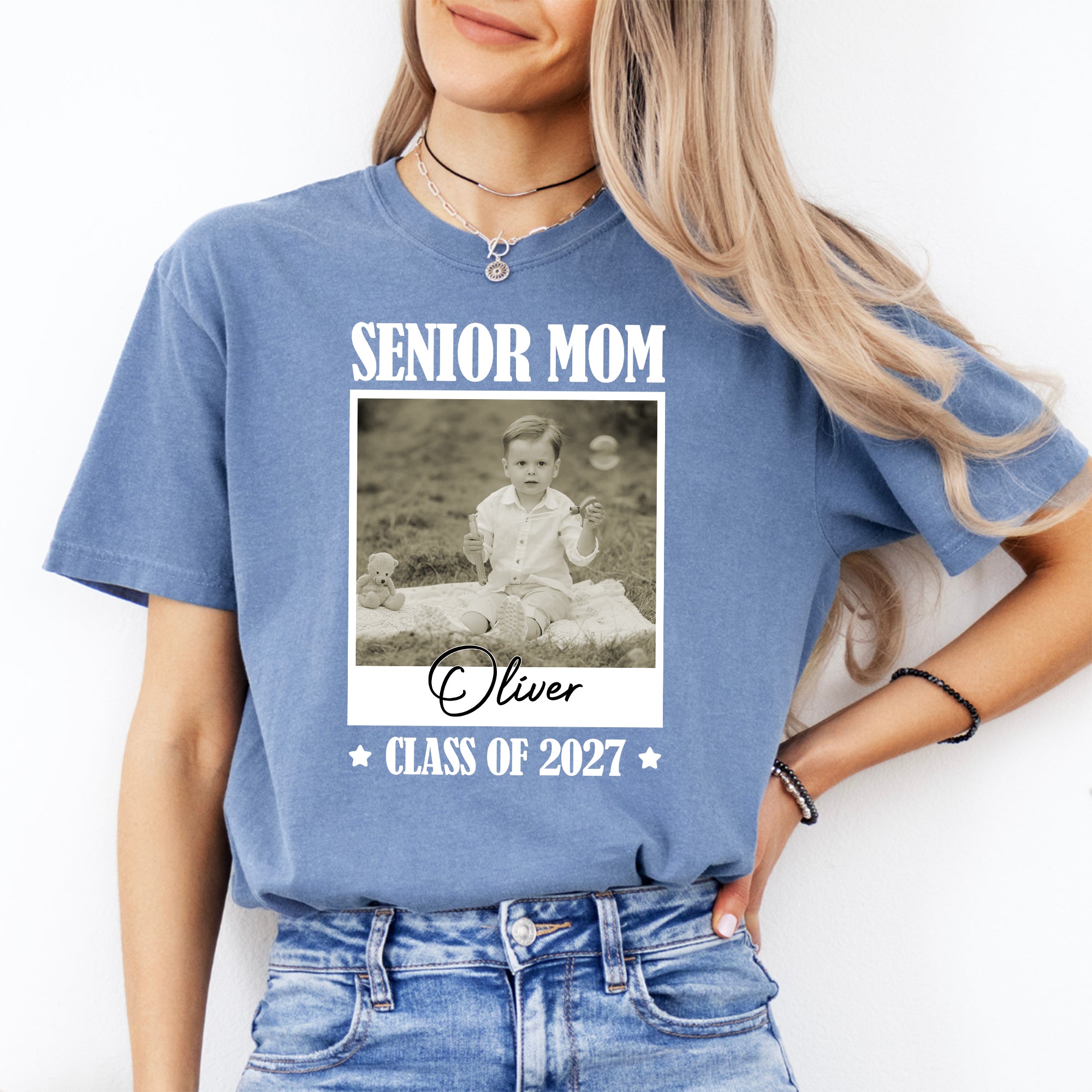 Personalized Senior Mom 2027 Tee