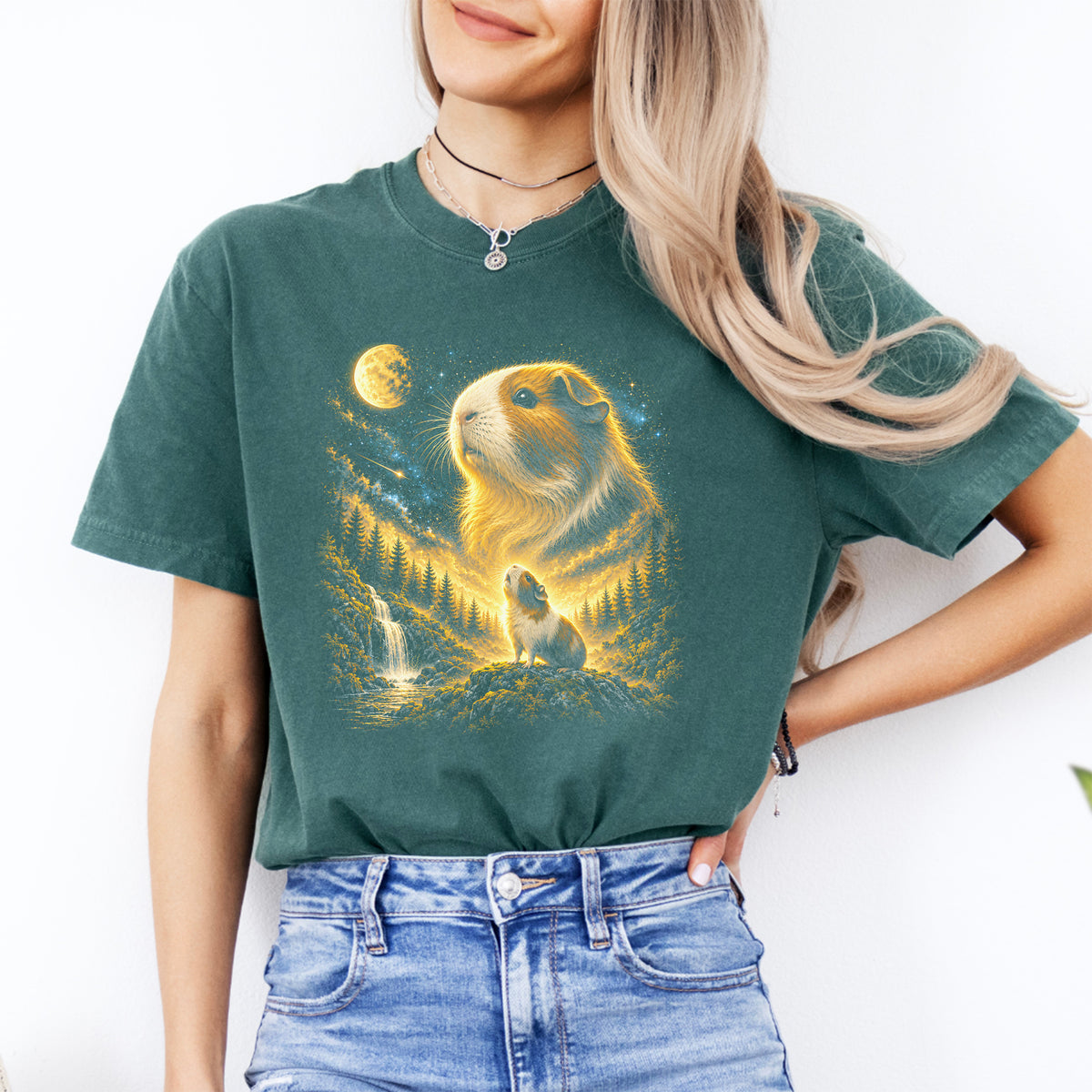 Camiseta de cobaya aullándole a la luna