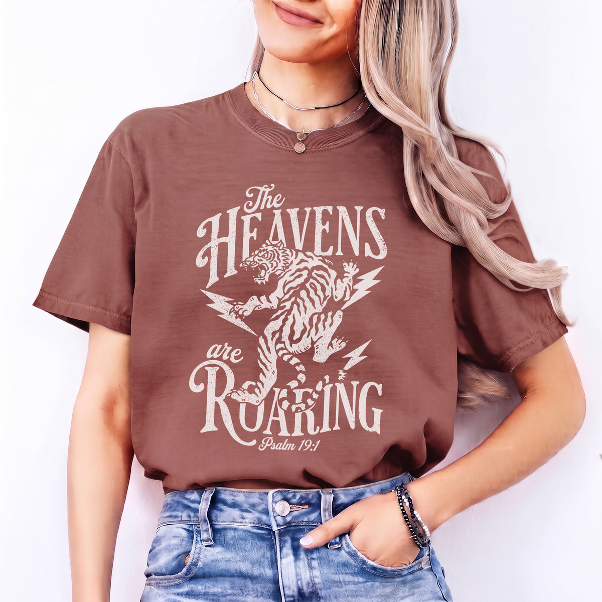 T-shirt « Les cieux grondent »