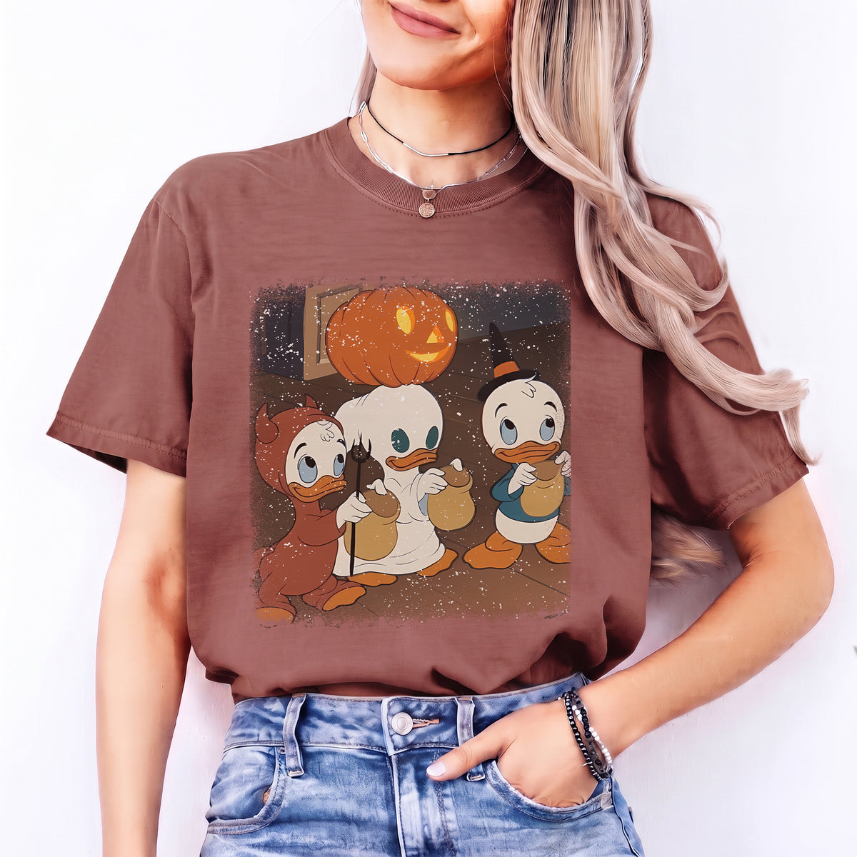 Nostalgisches Halloween-Retro-T-Shirt mit Entenmotiv – „Trick Or Treating Ducks“