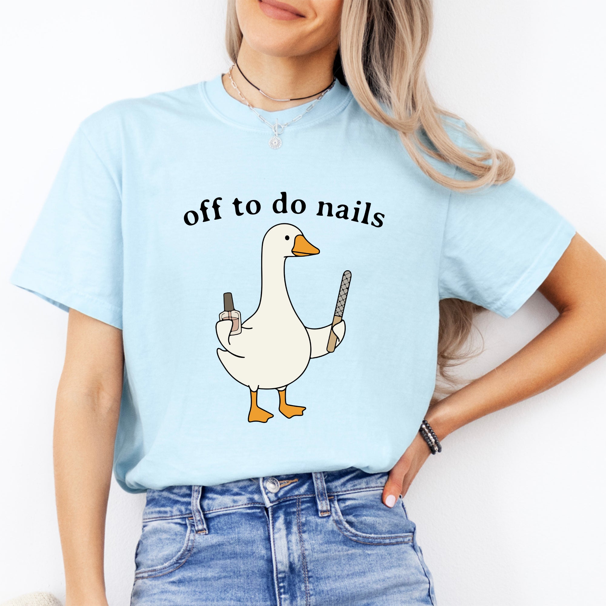 Camiseta «Off To Do Nails»