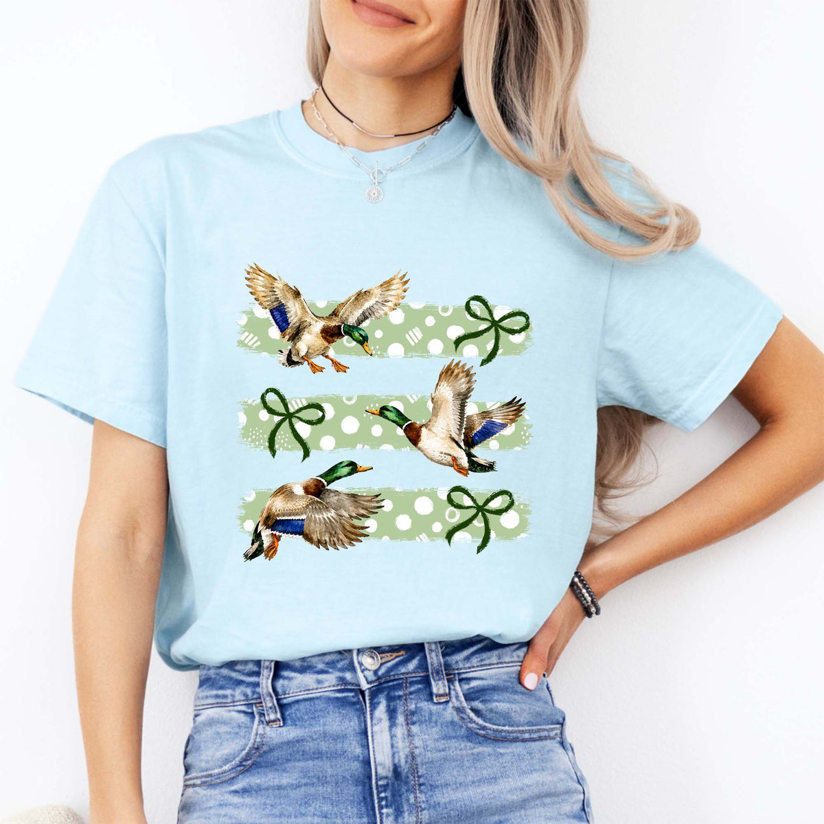 Retro Mallard Duck Graphic Top – Vintage Wildlife Outdoor Art