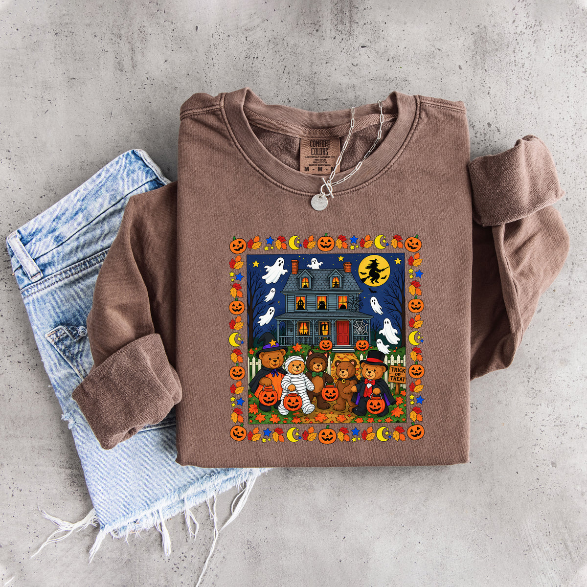 Sweat-shirt à col rond « Trick Or Treat Bears Haunted House »
