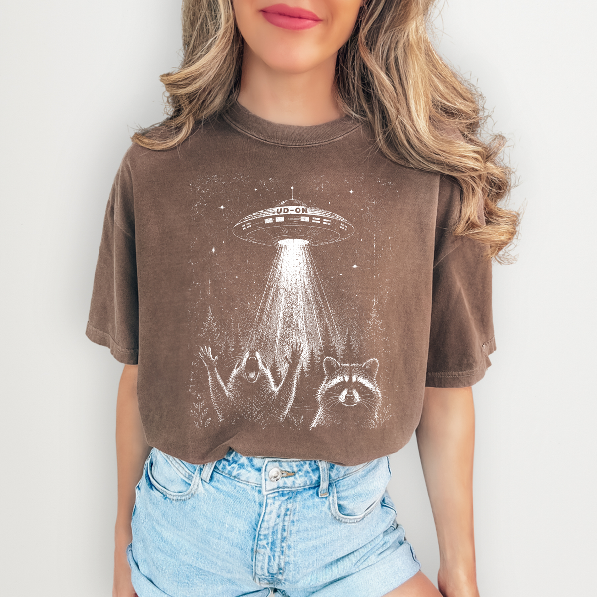 Quirky Sci-Fi Heavyweight Graphic Tee – \"Vintage Raccoon UFO\" Abduction Art