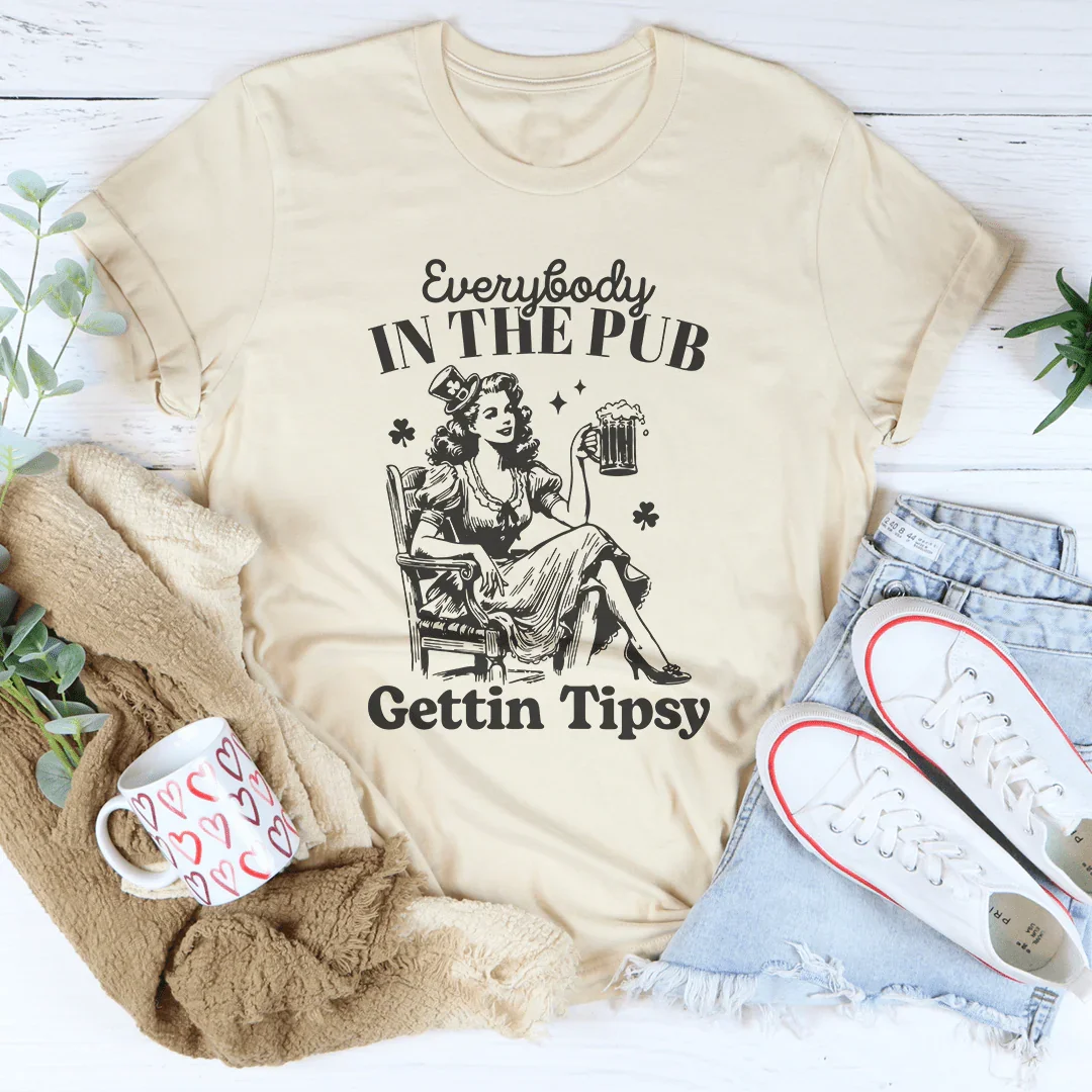 Everybody In The Pub Gettin Tipsy Tee Soft Cream / S Peachy Sunday T-Shirt