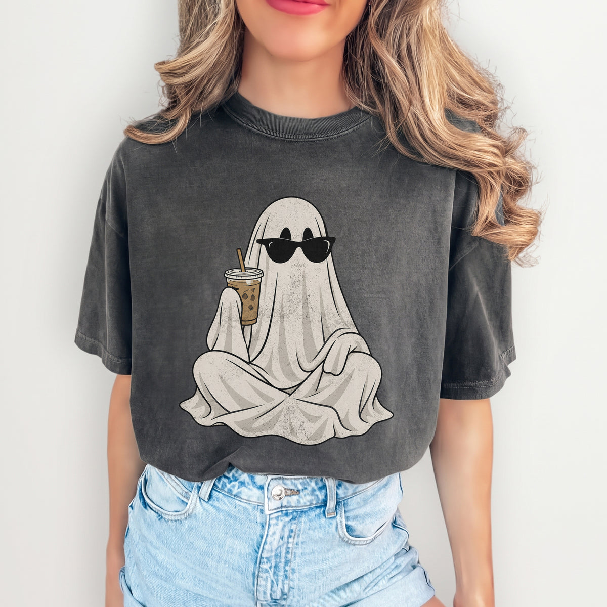 T-shirt « Fantôme buvant du café »