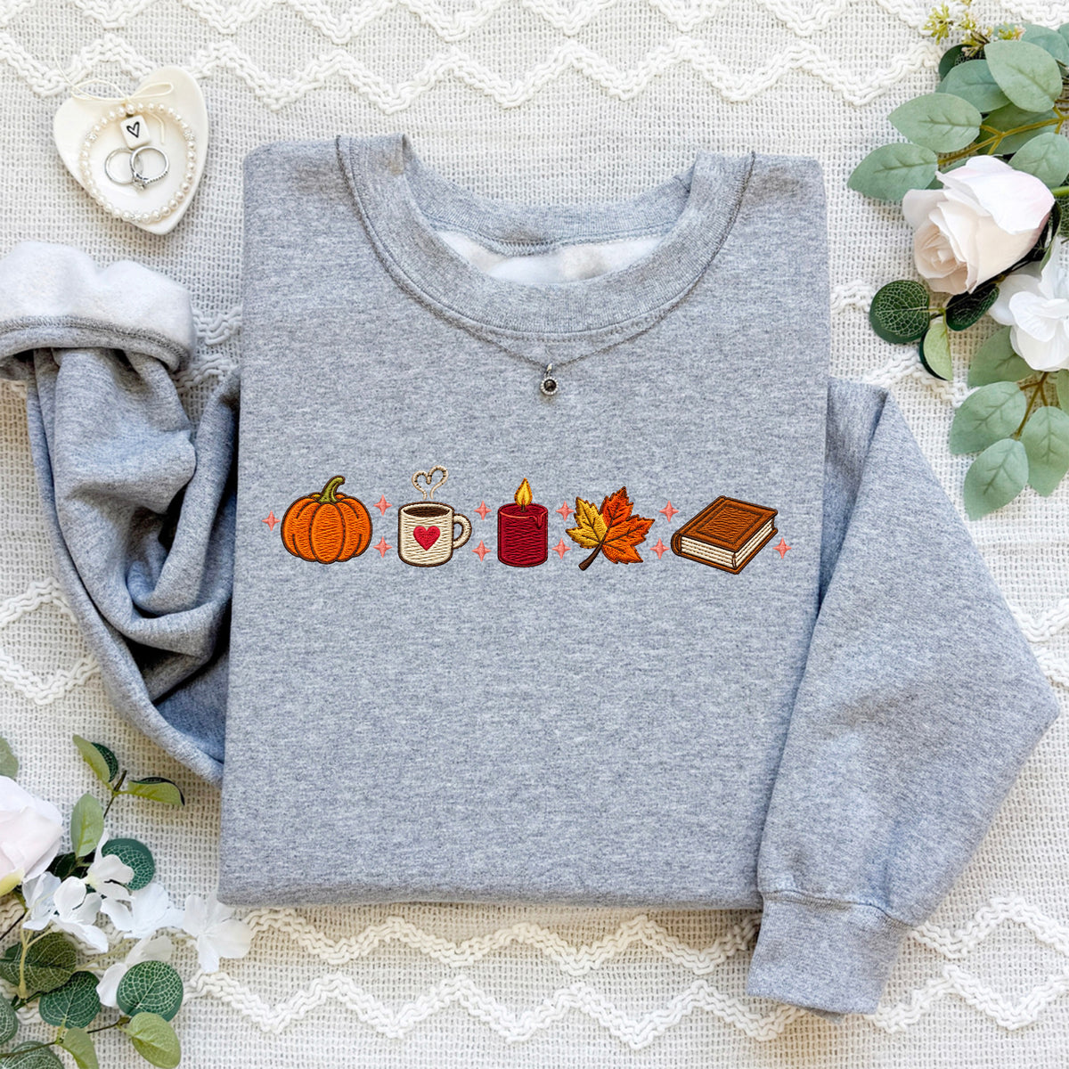 Kuscheliges besticktes Fleece-Sweatshirt für den Herbst
