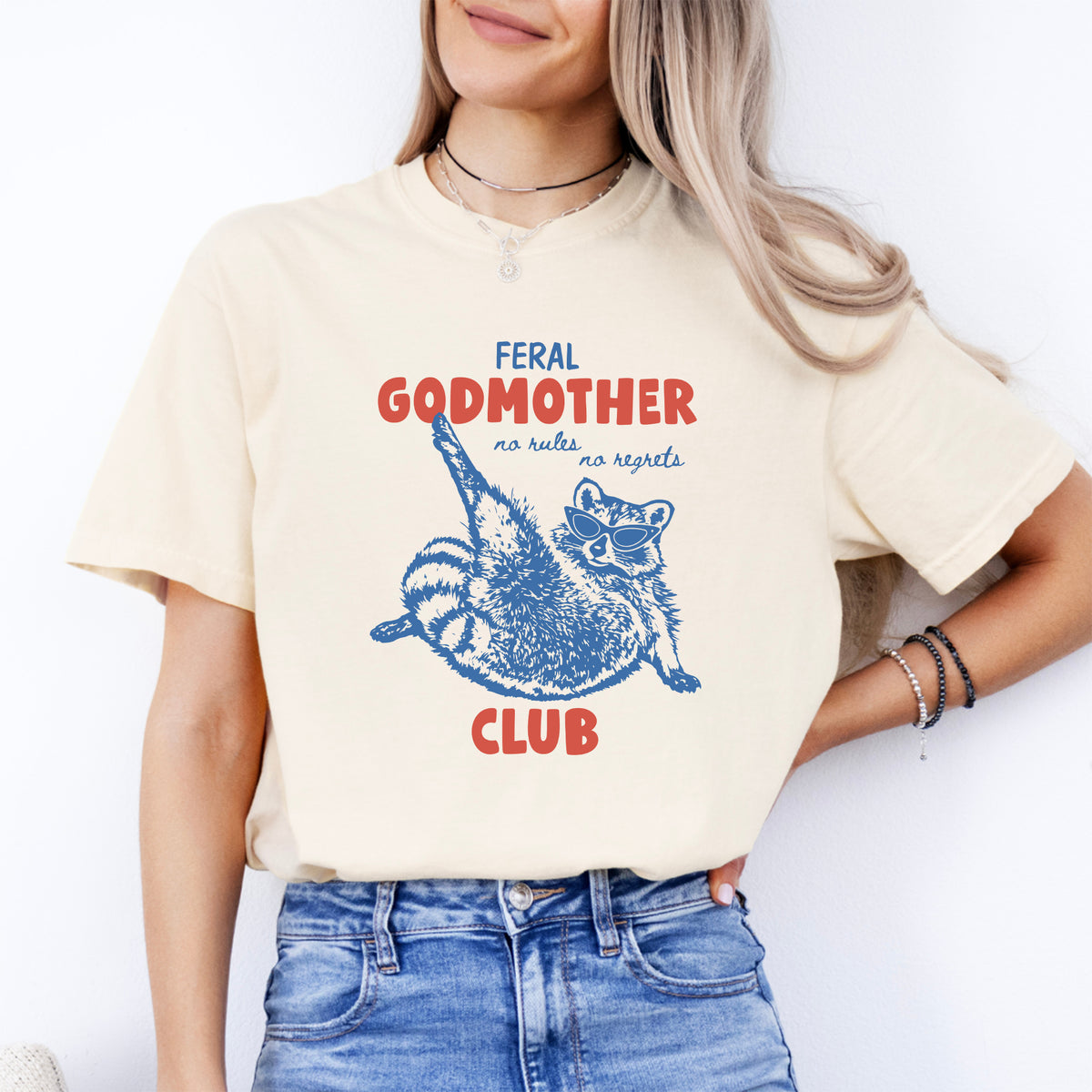 "Club de las madrinas de hadas salvajes" – Divertida camiseta gráfica de mapache