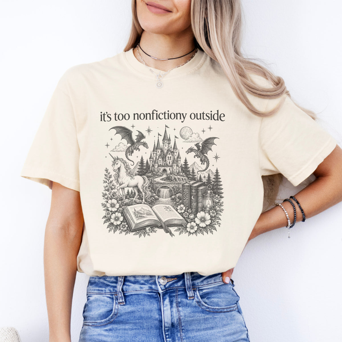 « It's Too Nonfictiony Outside » – Haut graphique pour passionné(e) de livres fantastiques
