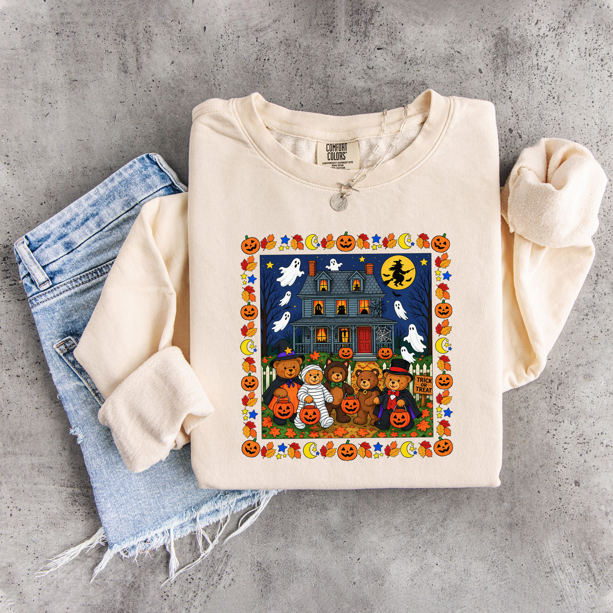 Sweat-shirt à col rond « Trick Or Treat Bears Haunted House »