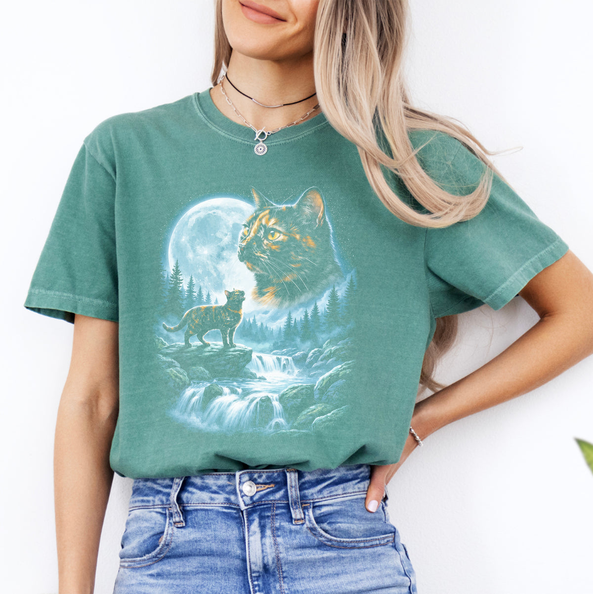 Tortie Cat Mom Celestial Forest Graphic T-Shirt – Cat Howling To The Moon Tee
