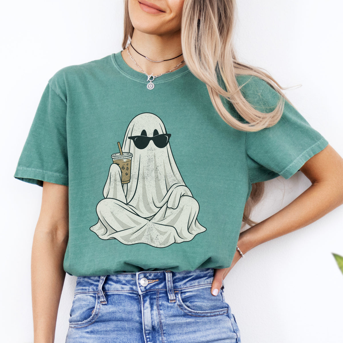 T-shirt « Fantôme buvant du café »