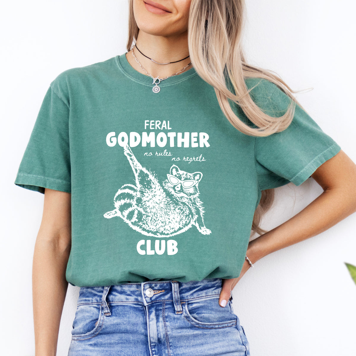 "Club de las madrinas de hadas salvajes" – Divertida camiseta gráfica de mapache