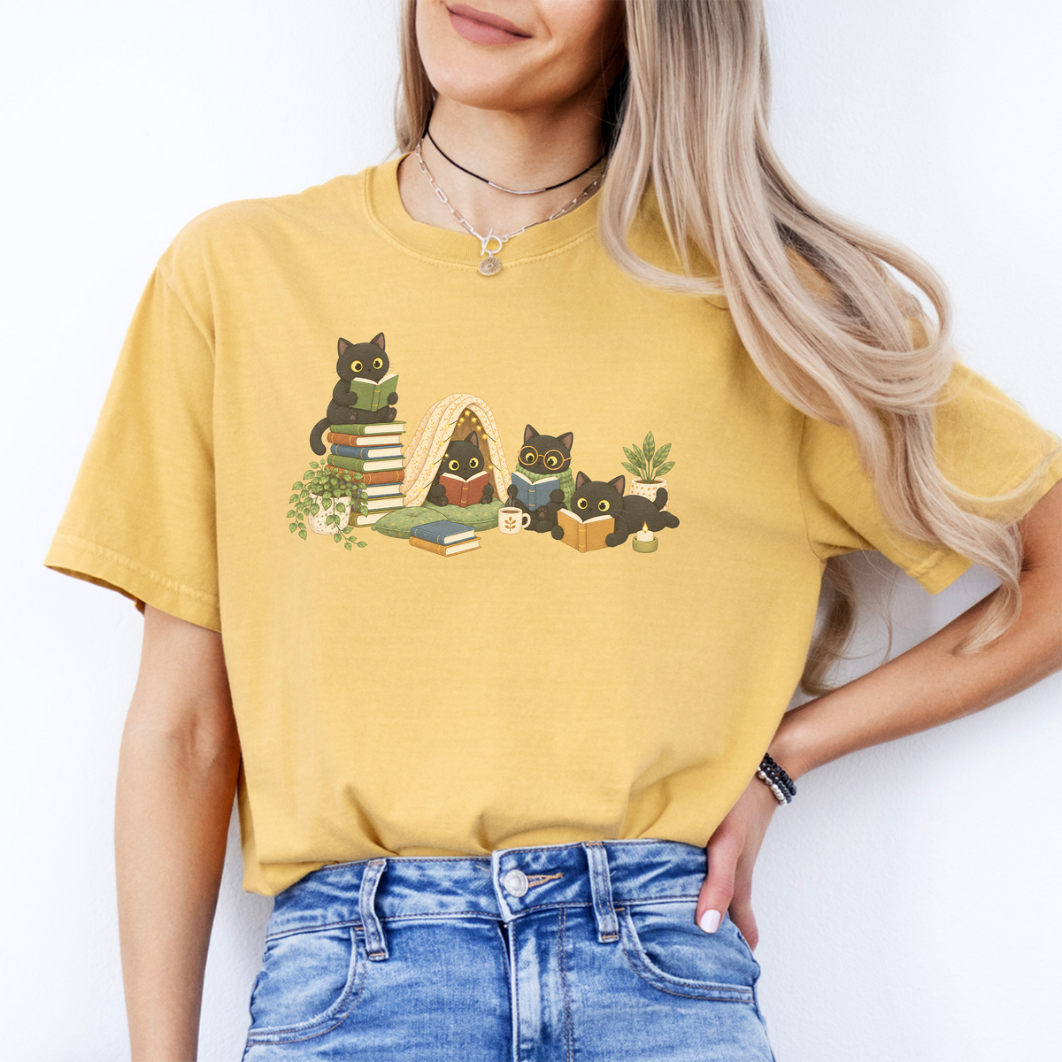 Black Cat Reading Tee