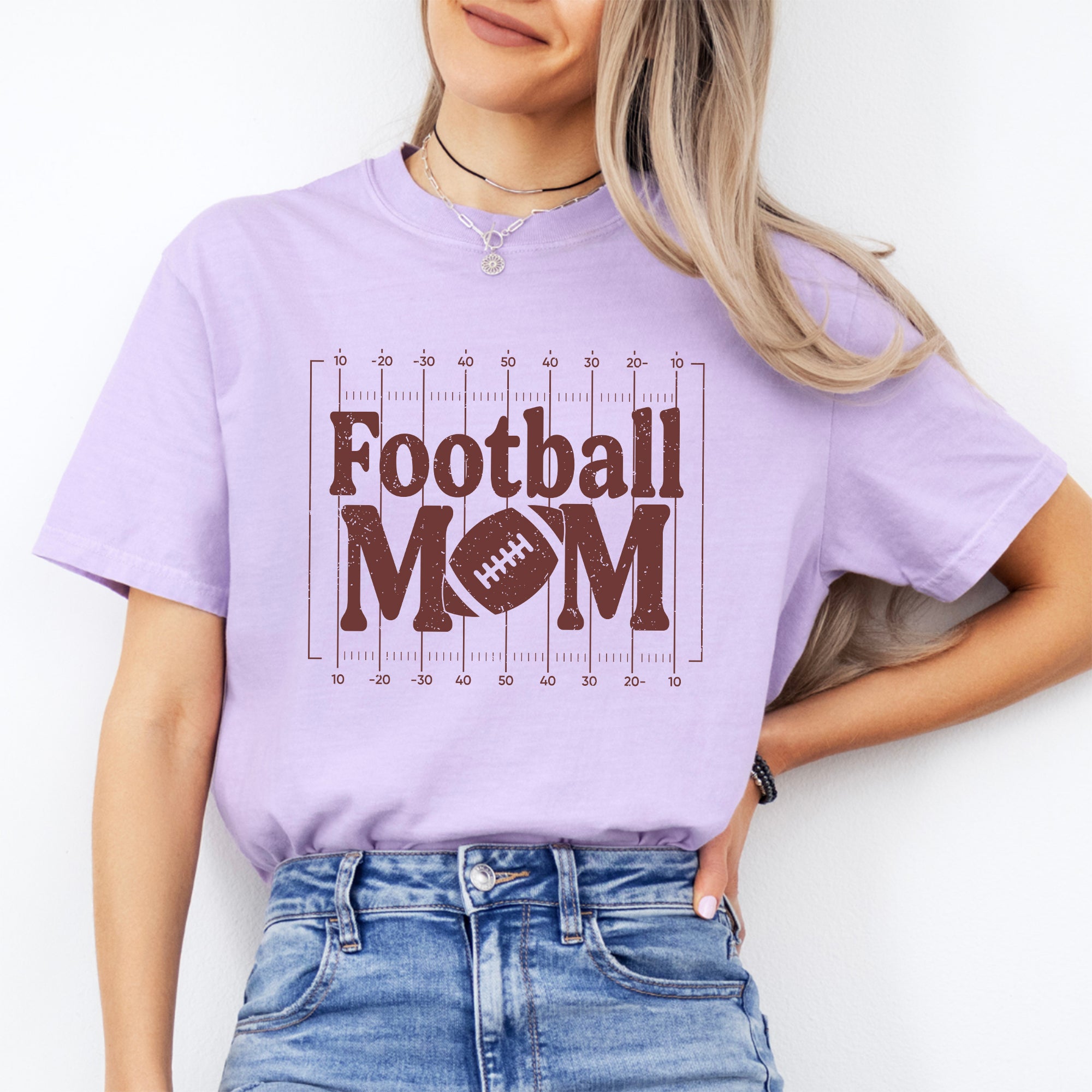 Retro-Football-Mama-T-Shirt