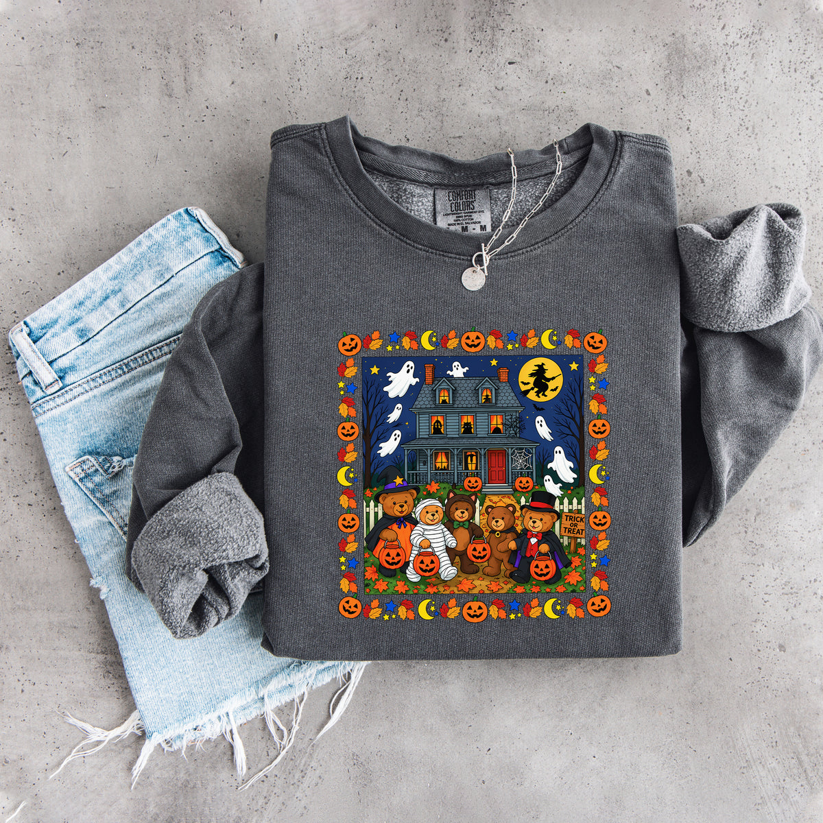 Sweat-shirt à col rond « Trick Or Treat Bears Haunted House »