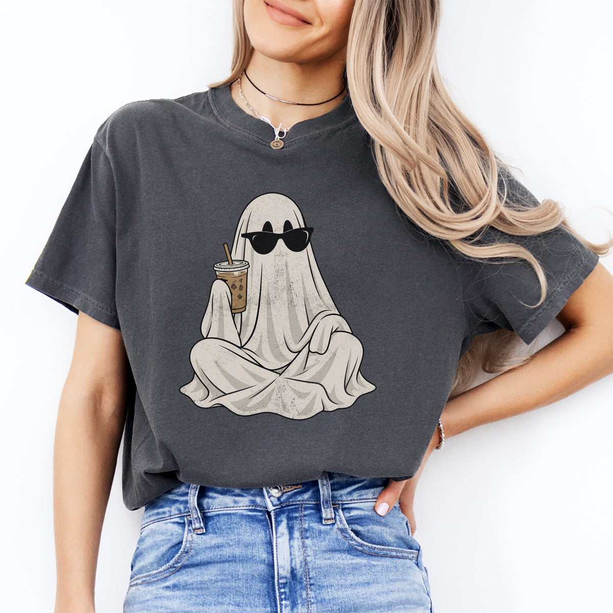 T-shirt « Fantôme buvant du café »