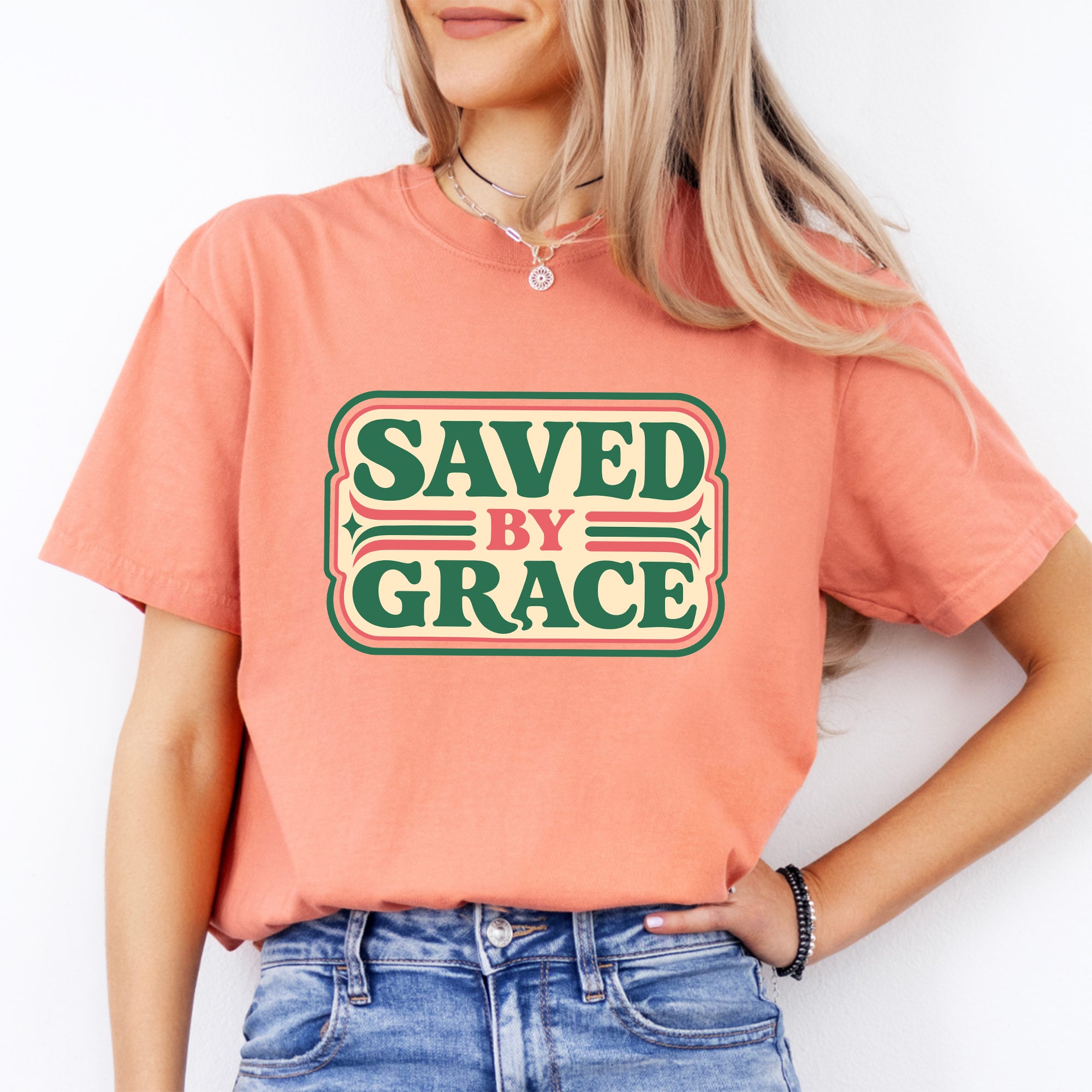 T-shirt « Sauvée par la grâce »