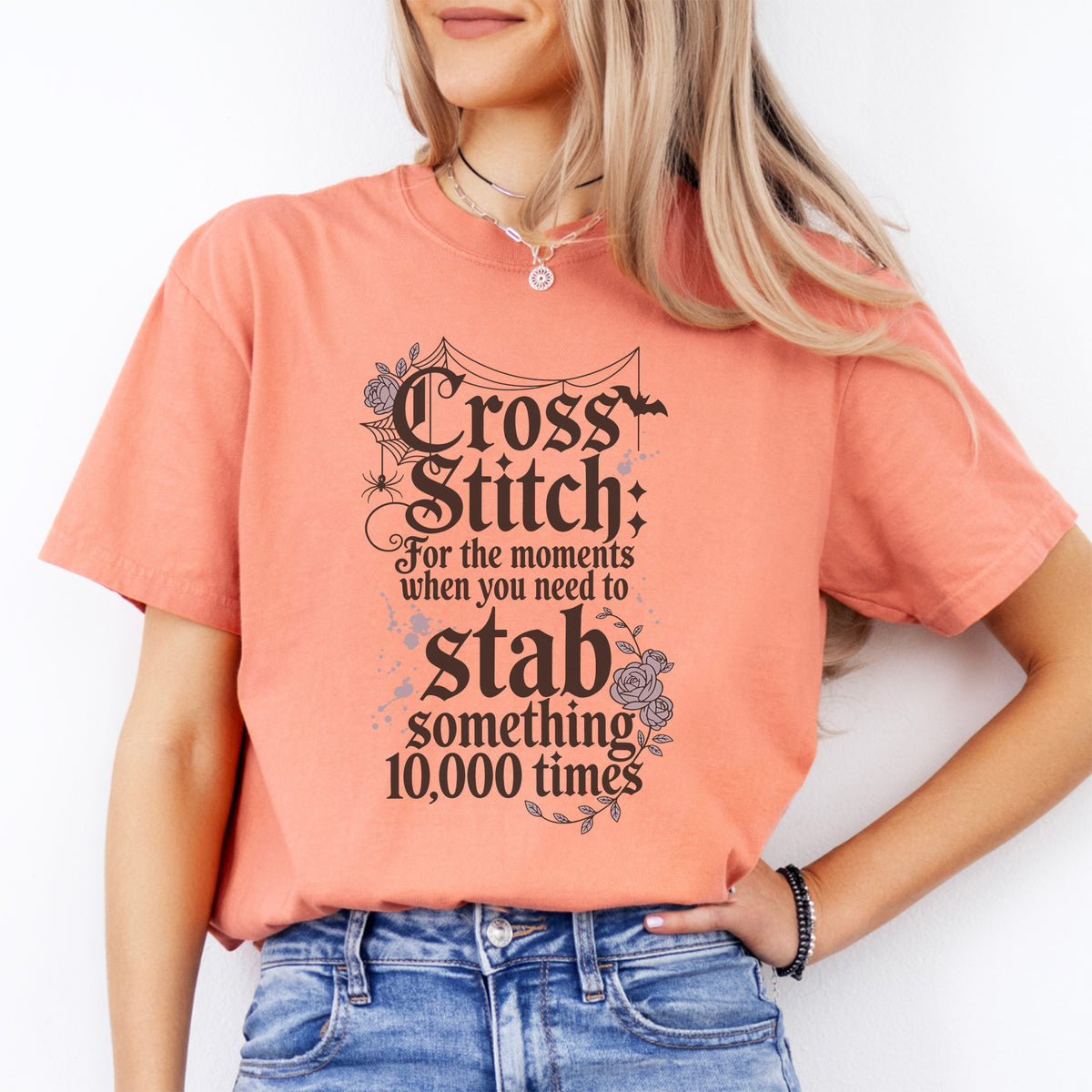 T-shirt à broderie au point de croix