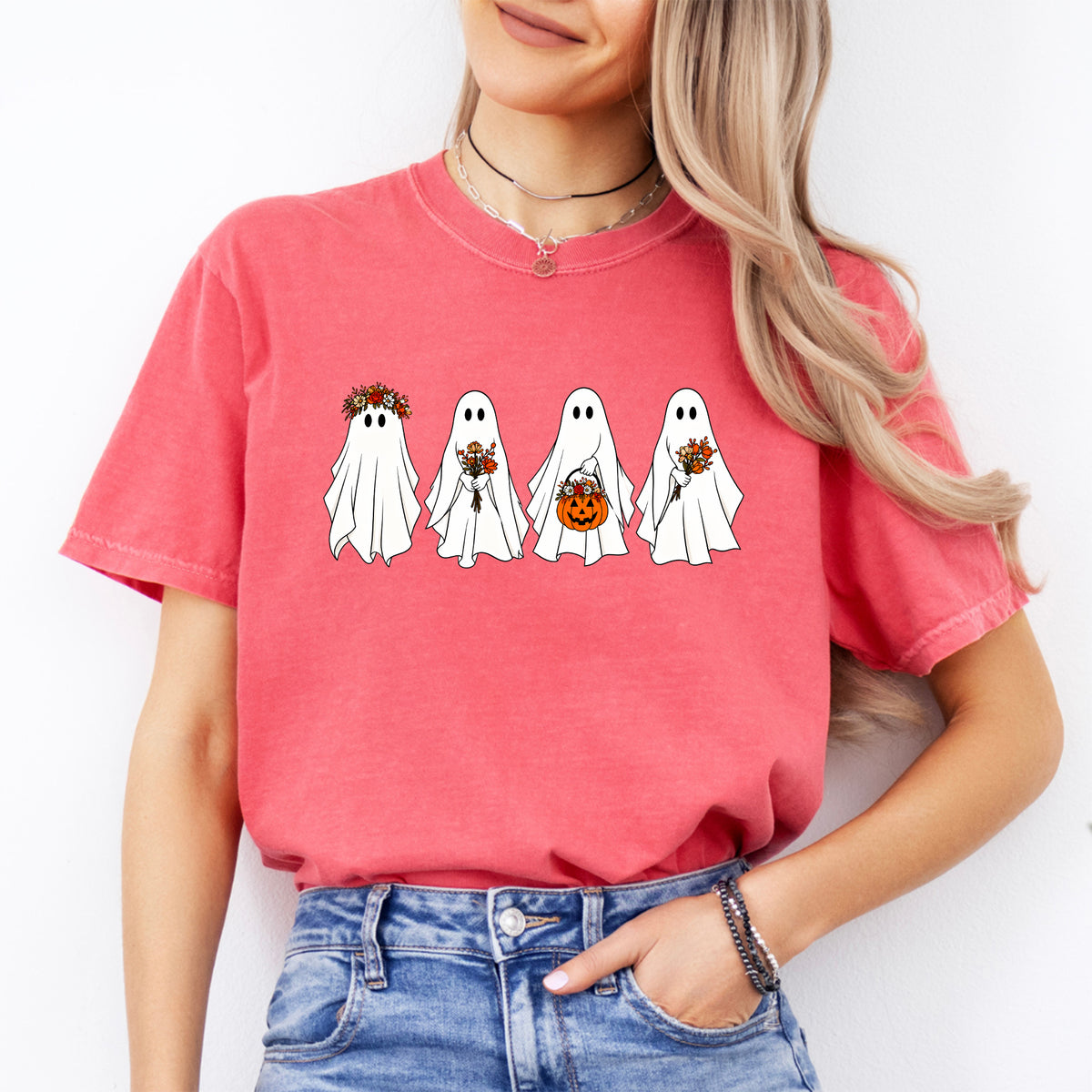 Camiseta gráfica de fantasmas florales en ramo otoñal - Camisa casual bonita y espeluznante de otoño
