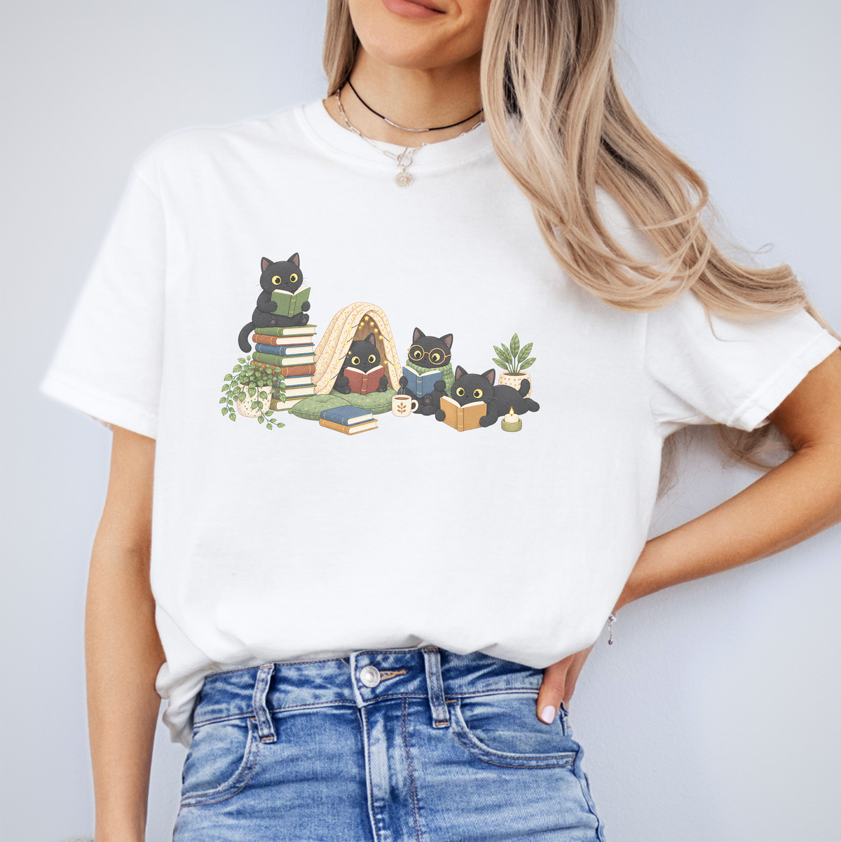 Black Cat Reading Tee
