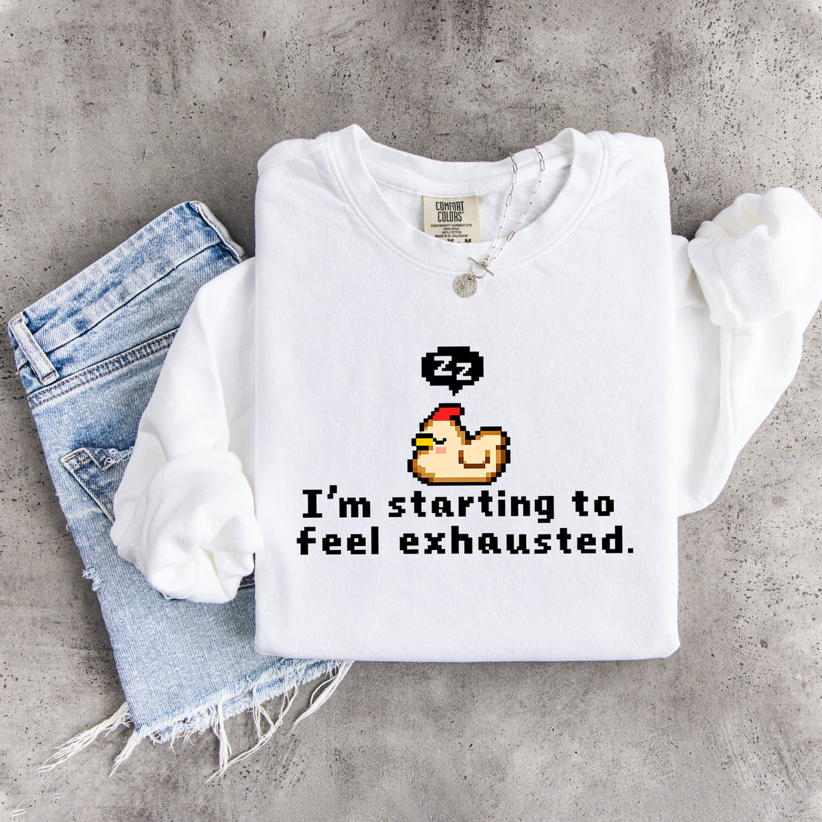 Sudadera de pollo pixelado somnoliento: «Estoy empezando a sentirme agotado»