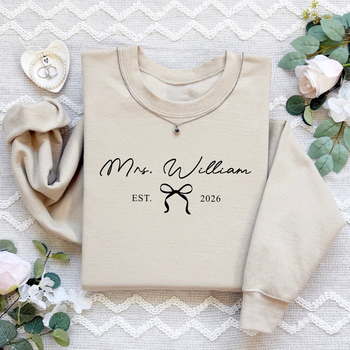 Individueller Braut- & Mrs.-Pullover – Personalisierter Braut-Sweatshirt mit „Mrs.“ und Hochzeitsjahr