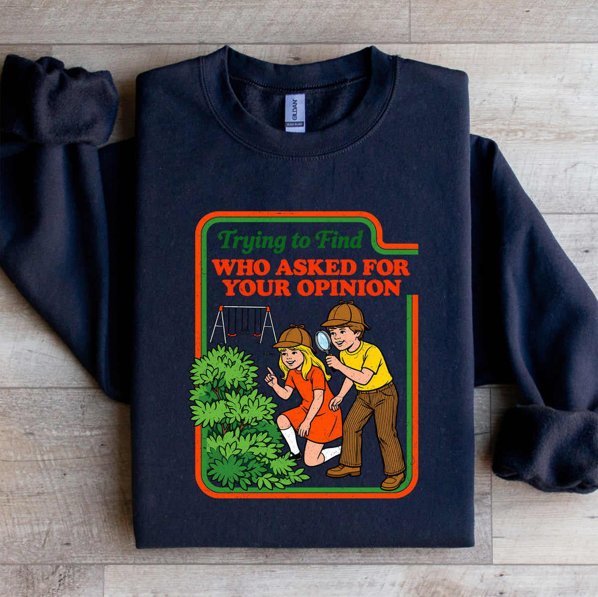 Retro detective graphic fleece sweatshirt in black