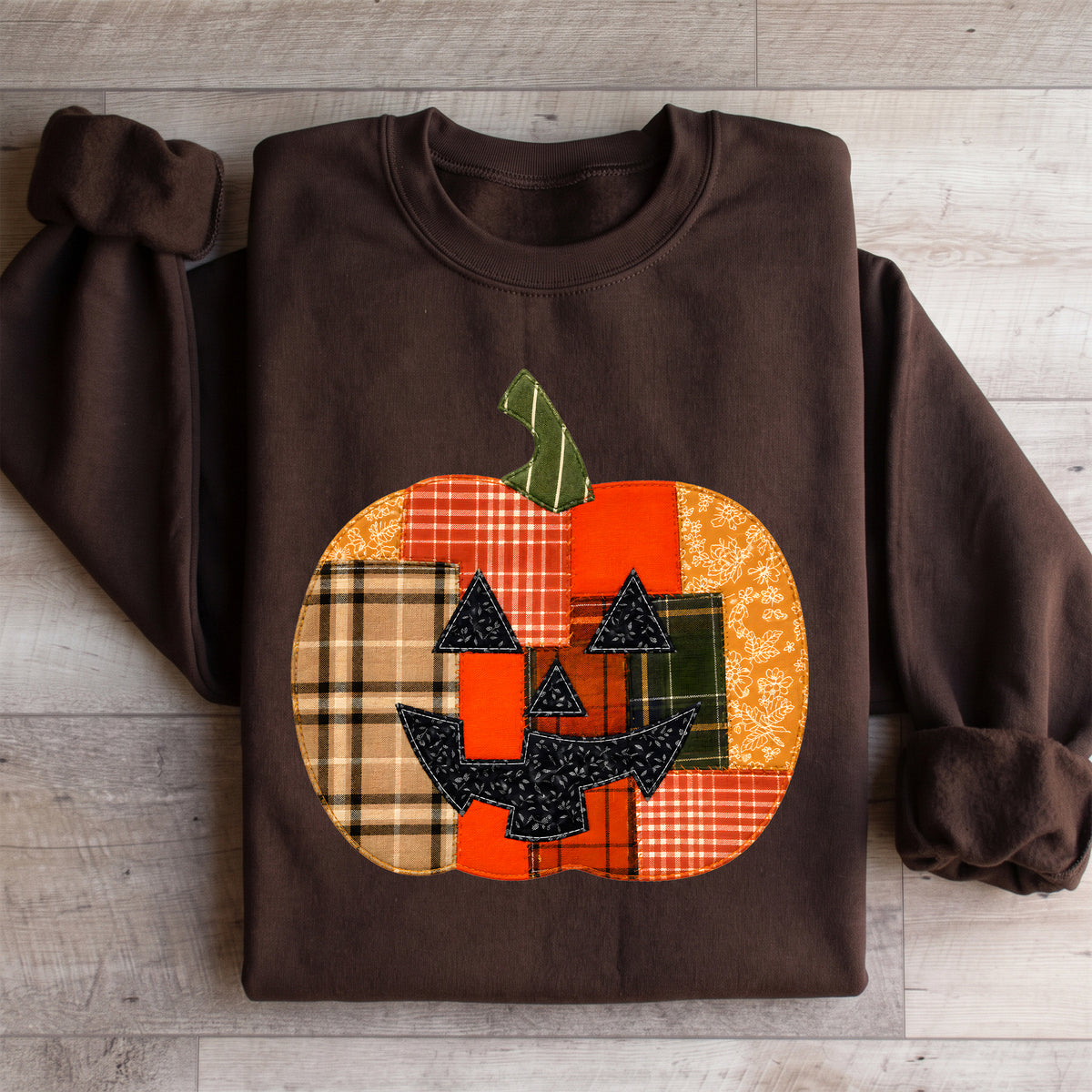 Sudadera con calabaza de retales