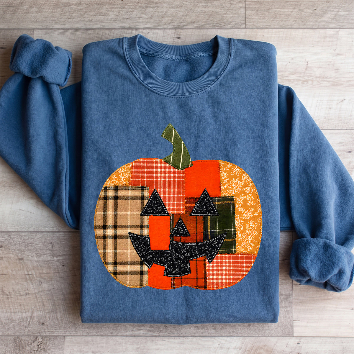 Sudadera con calabaza de retales