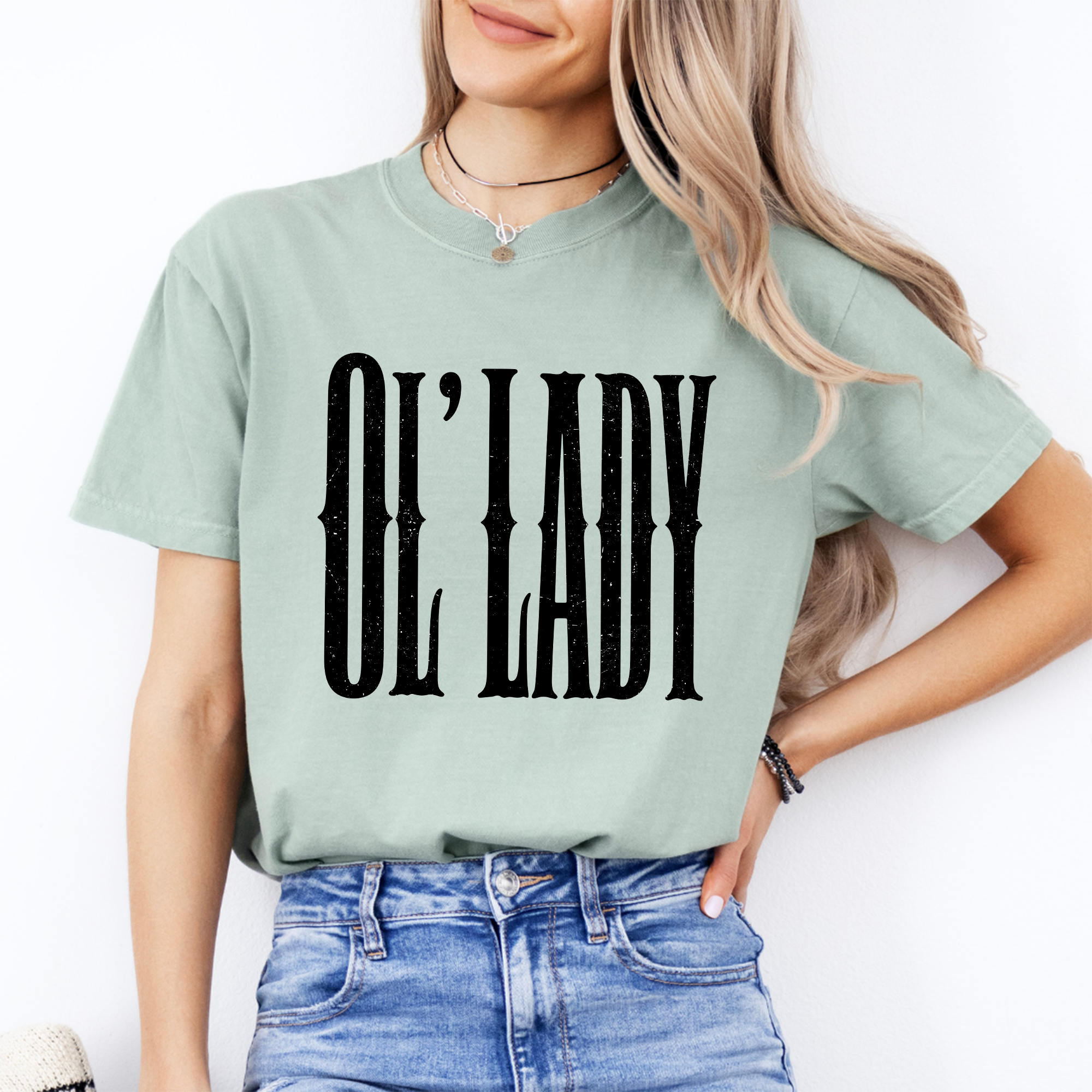 Camiseta de señora mayor