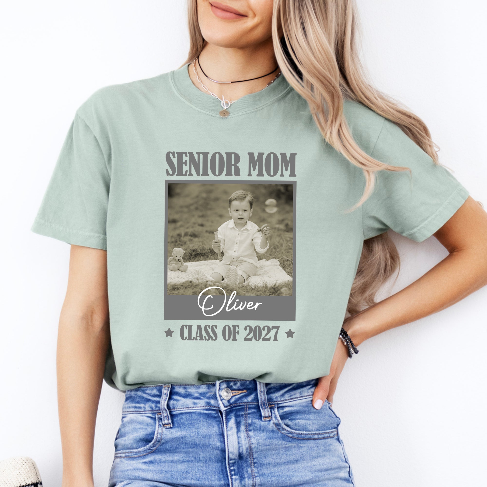 Personalized Senior Mom 2027 Tee