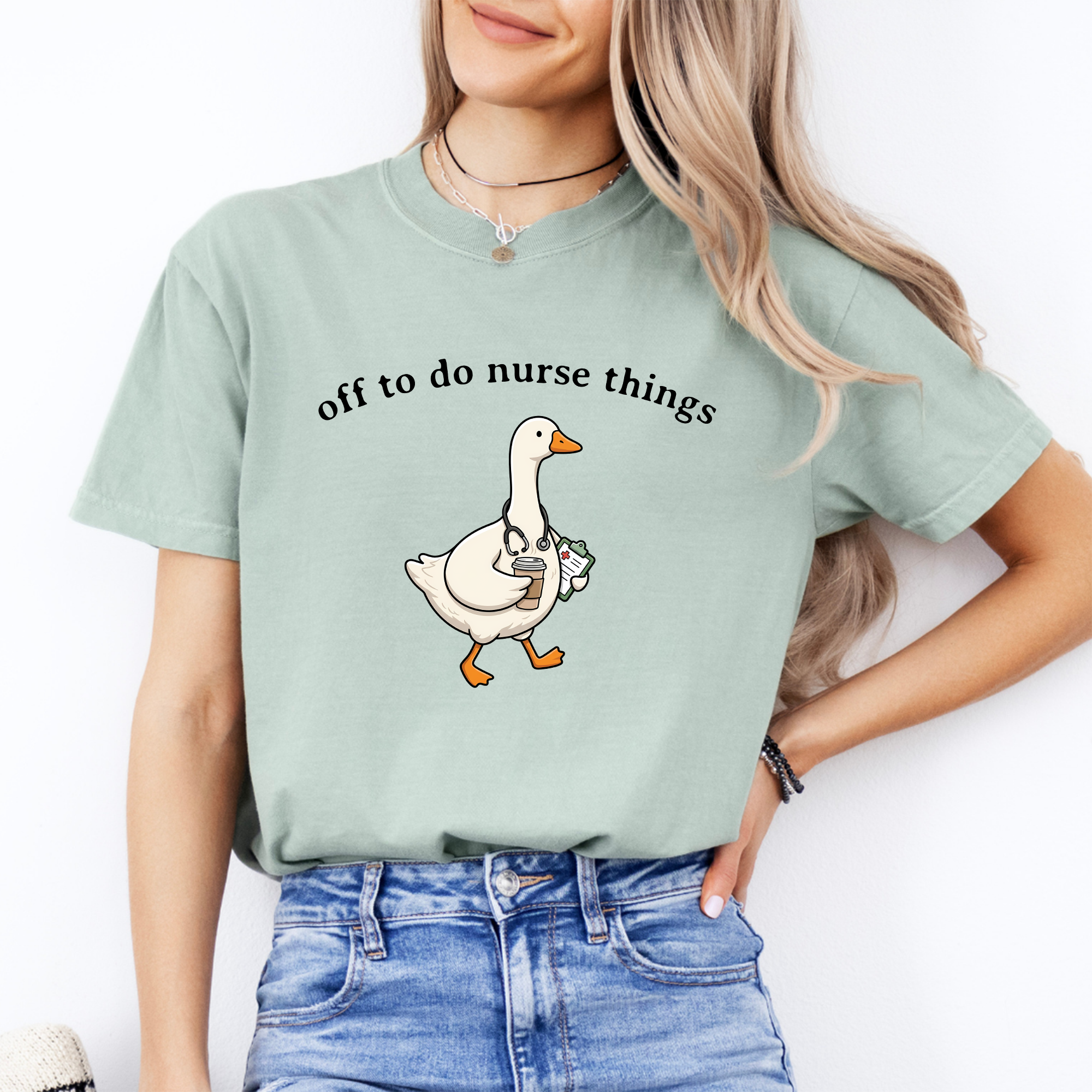 Camiseta «Me voy a hacer cosas de enfermera»