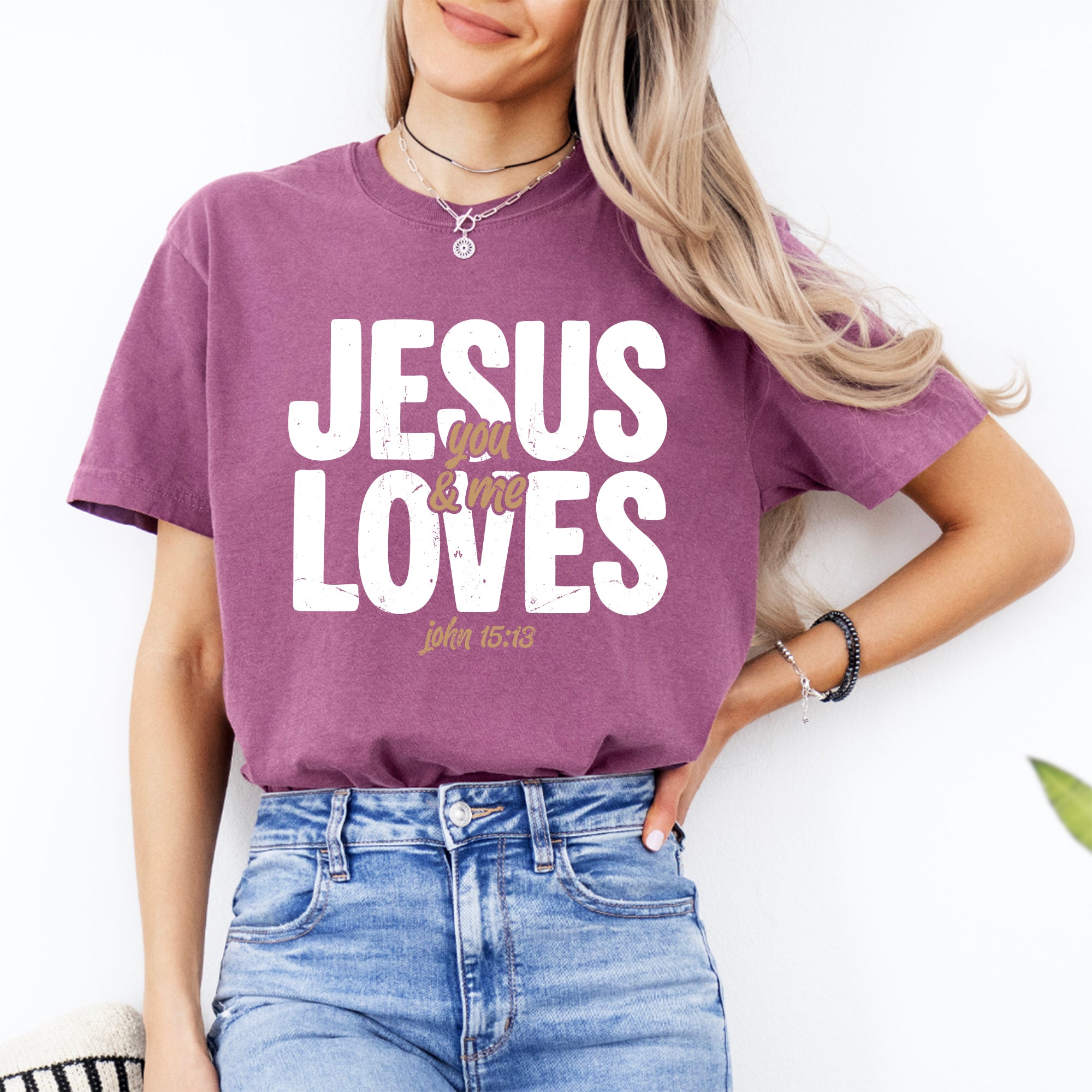 Jesús nos ama a ti y a mí