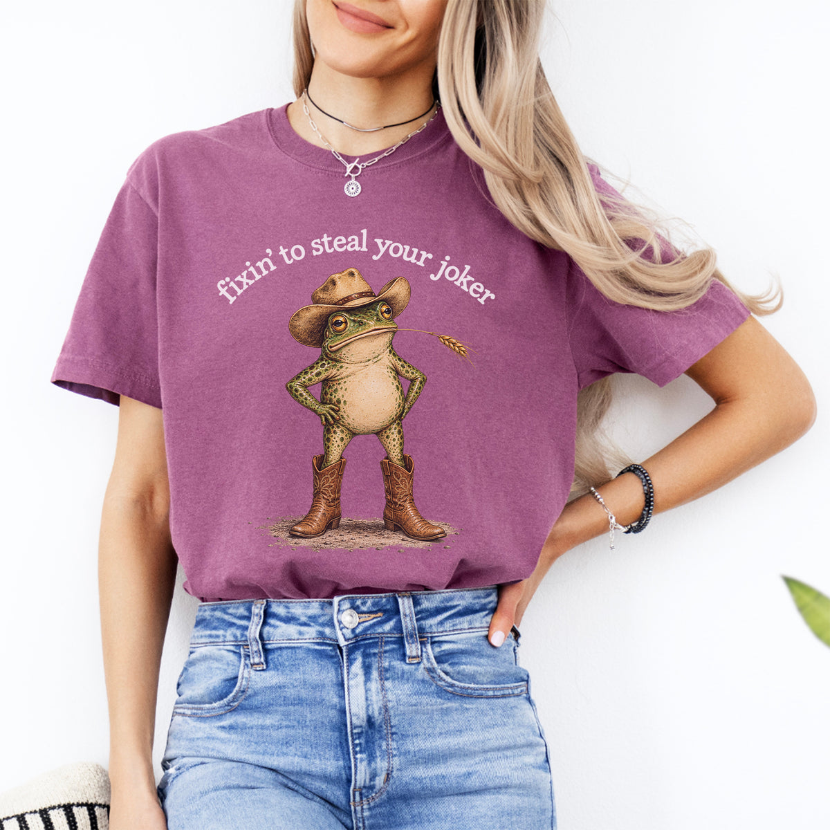 Camiseta «A punto de robarte tu comodín»