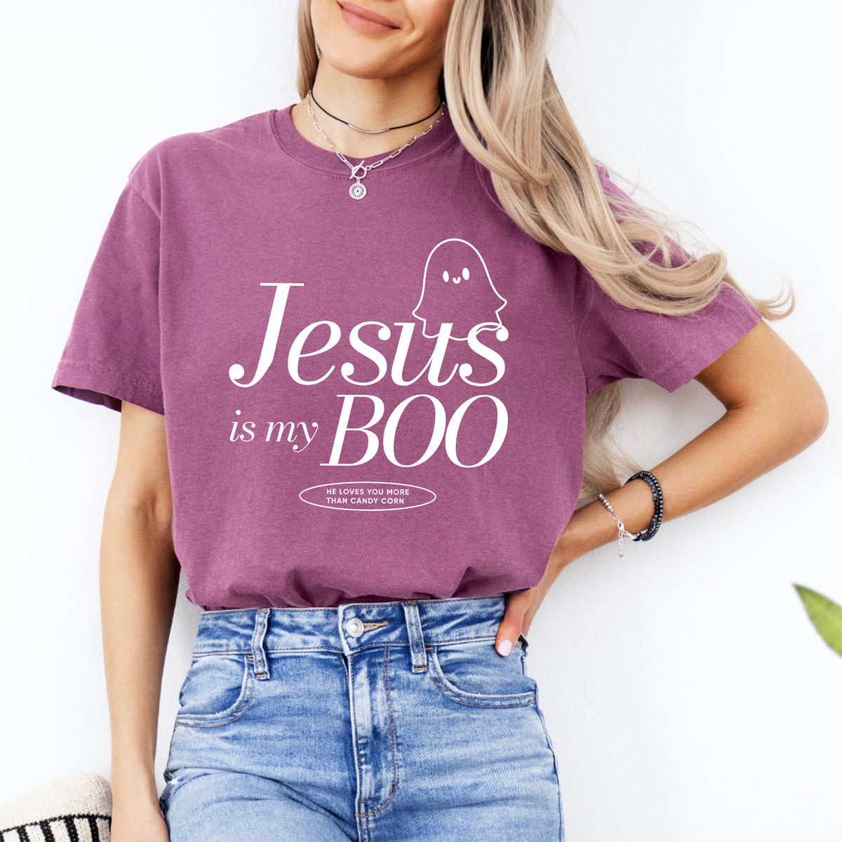 „Jesus Is My BOO“ – Niedliches christliches Oberteil mit Spooky-Season-Motiv