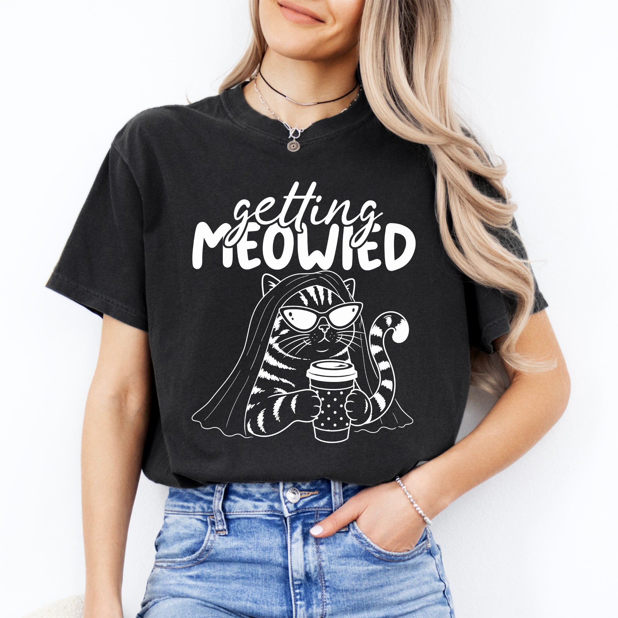 „Getting Meowied“-T-Shirt