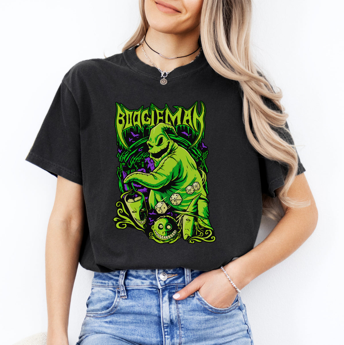 Retro-Halloween-Shirt mit Bösewichtmotiv - „BOOGIEMAN“-Würfelmotiv