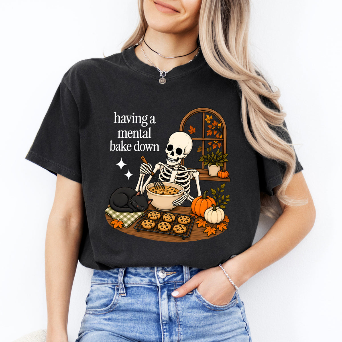 Grafik-T-Shirt mit Skelettbäcker „Having a Mental Bake Down“