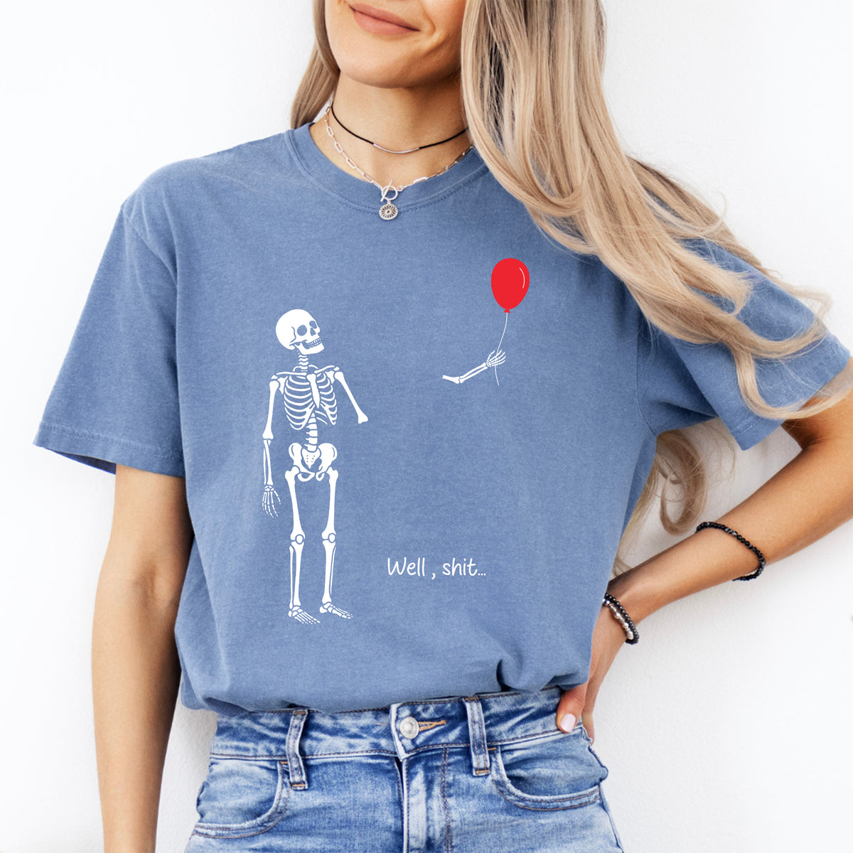 „Na toll, Scheiße …“ – Lustiges lässiges Shirt mit Skelettmotiv und abgetrenntem Arm