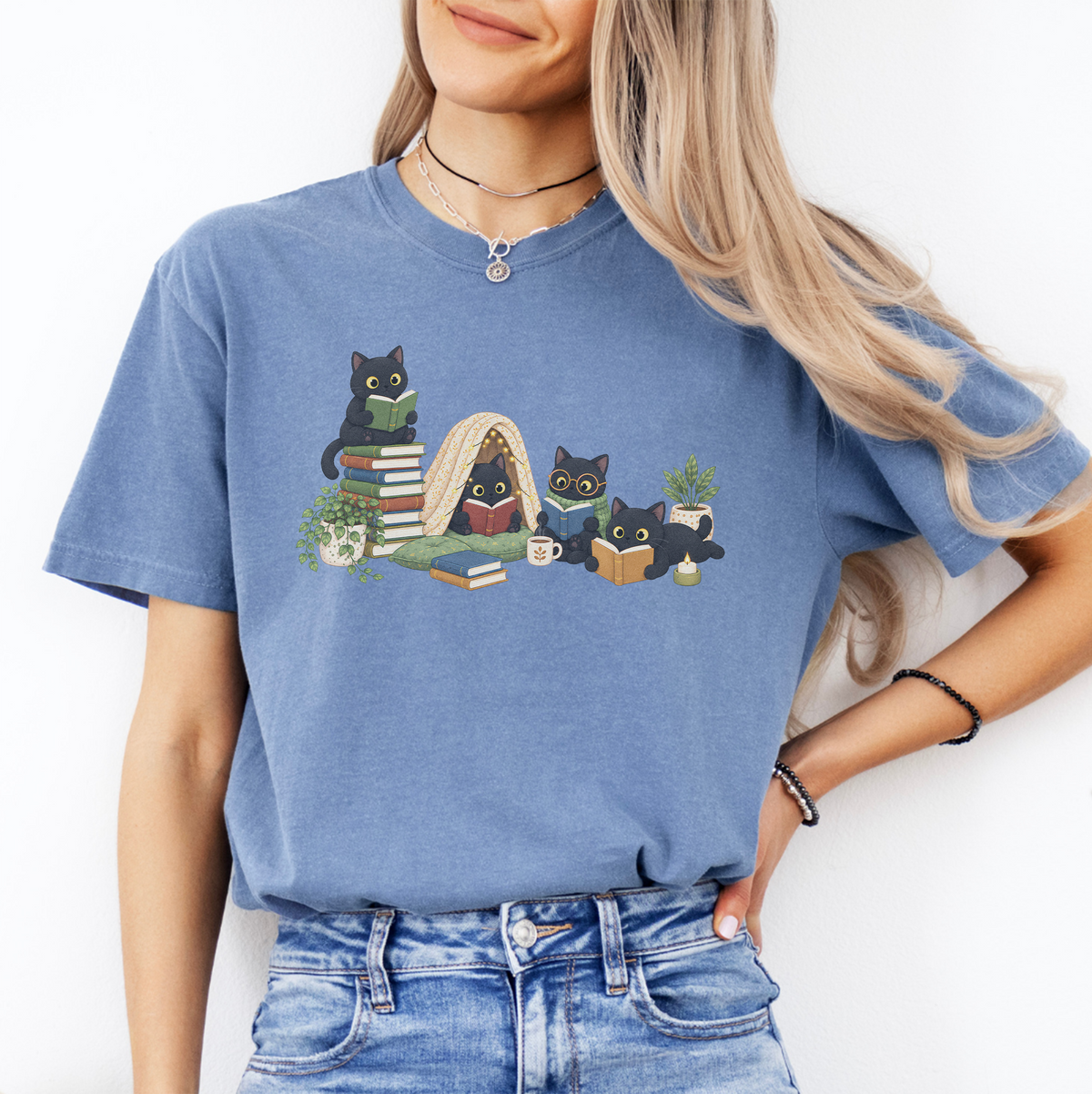 Black Cat Reading Tee
